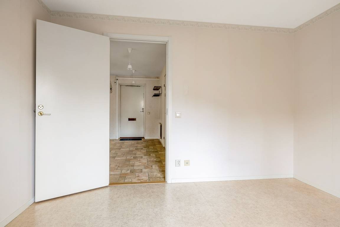 2 rum Lägenhet på Hägnadsvägen 8 Centrum Enköpings kommun - bild 16