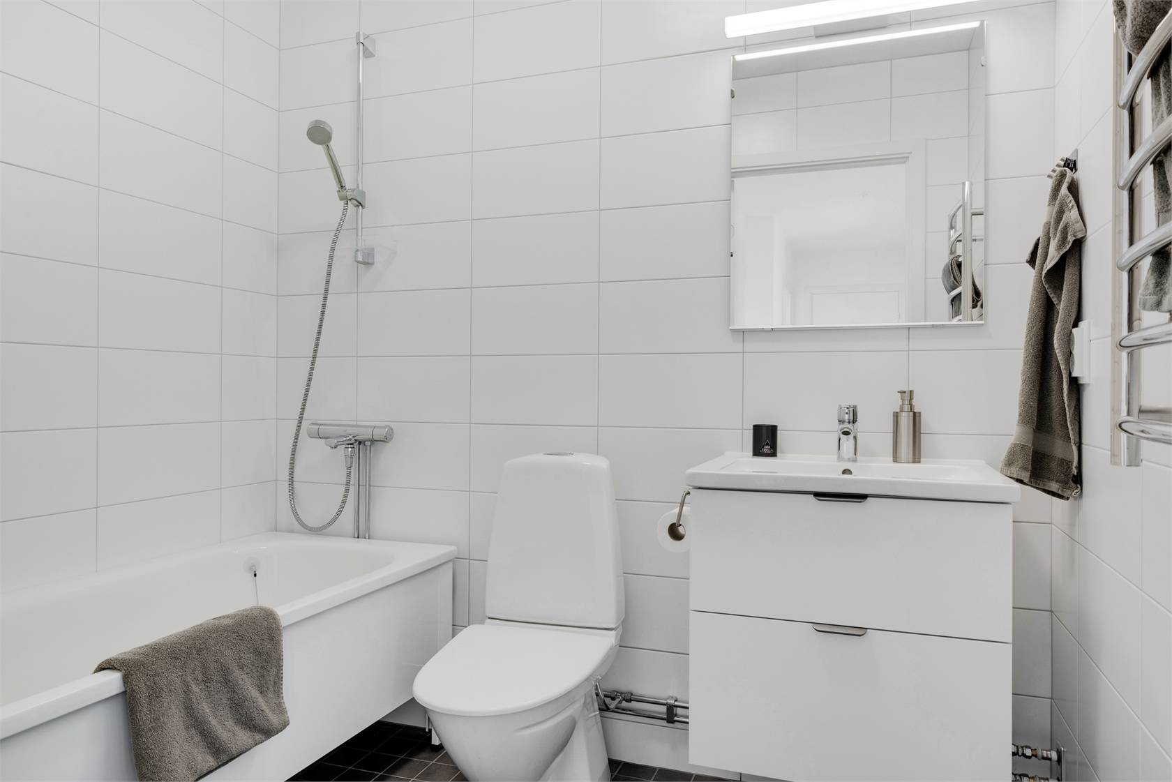 5 rum Radhus på Klareraregatan 7 Kävlinge Tätort Kävlinge kommun - bild 17