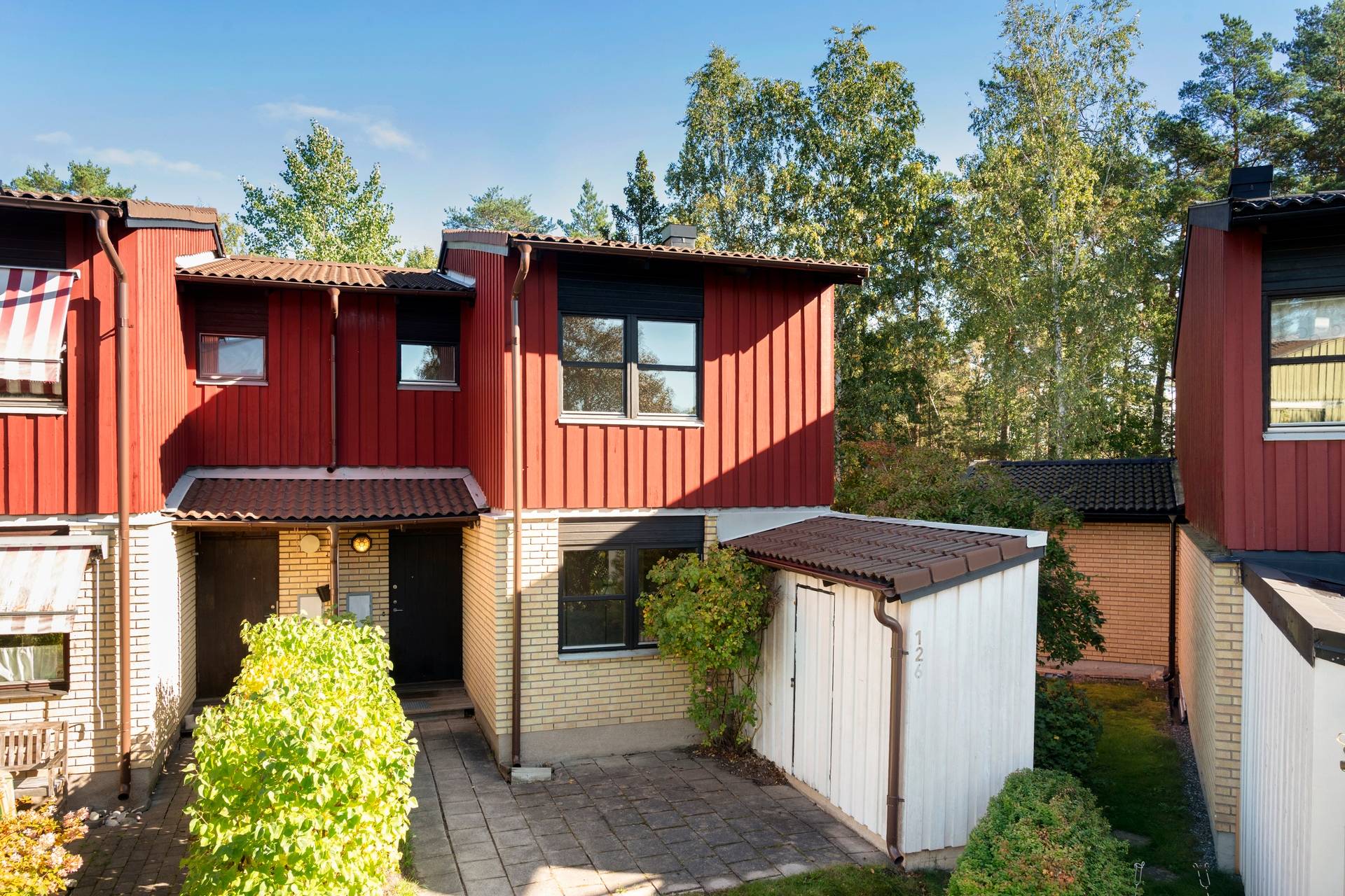 Kragstalund, Vallentuna kommun