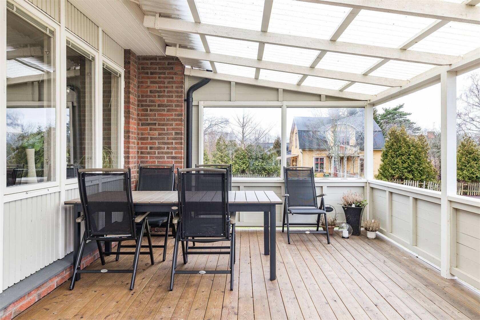 95 m² Villa på Fältvägen 11 Töreboda - Kilenområdet Töreboda kommun - bild 2