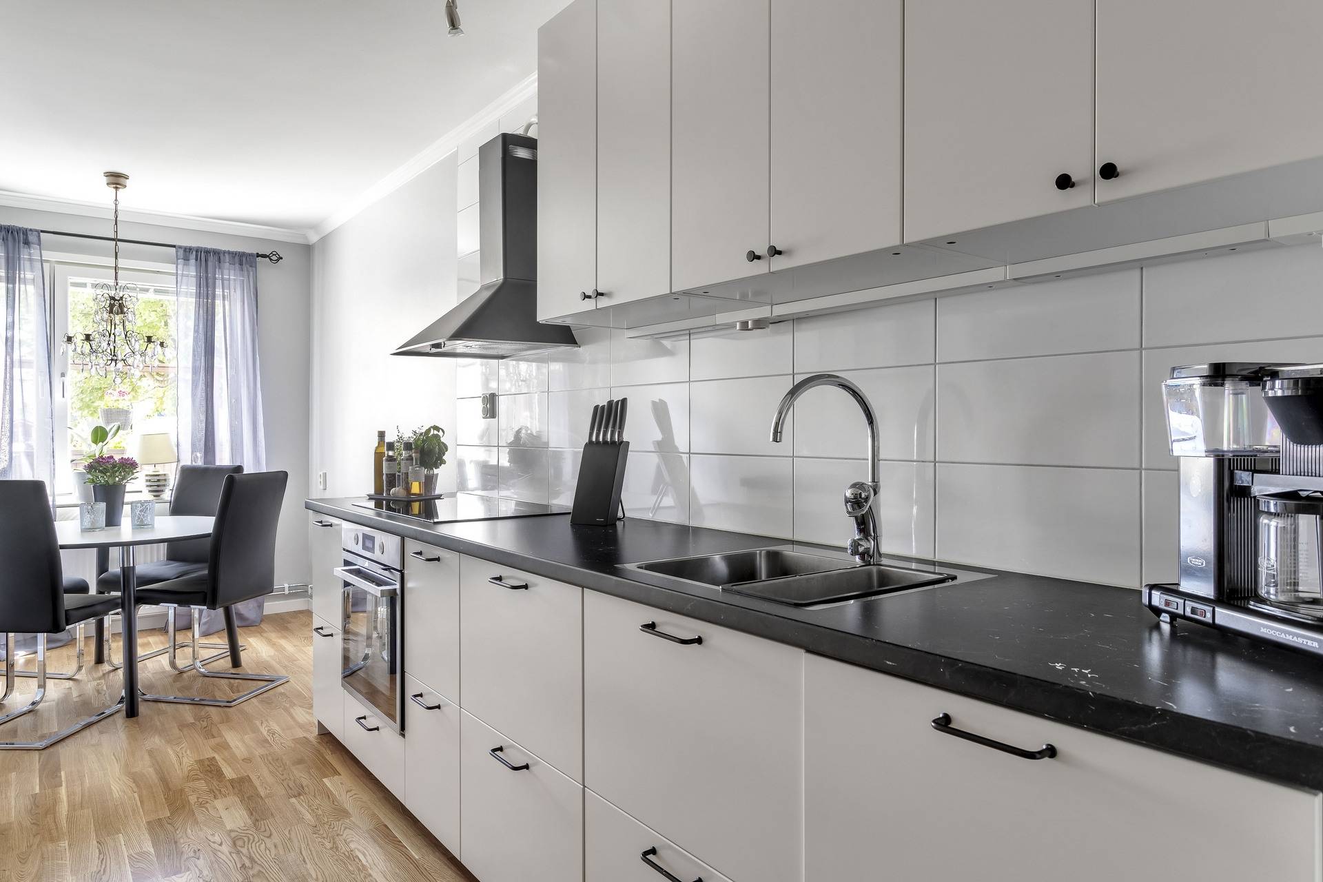 2 rum Lägenhet på Viktor Rydbergsgatan 14 Nyby Gård Uppsala kommun - bild 2