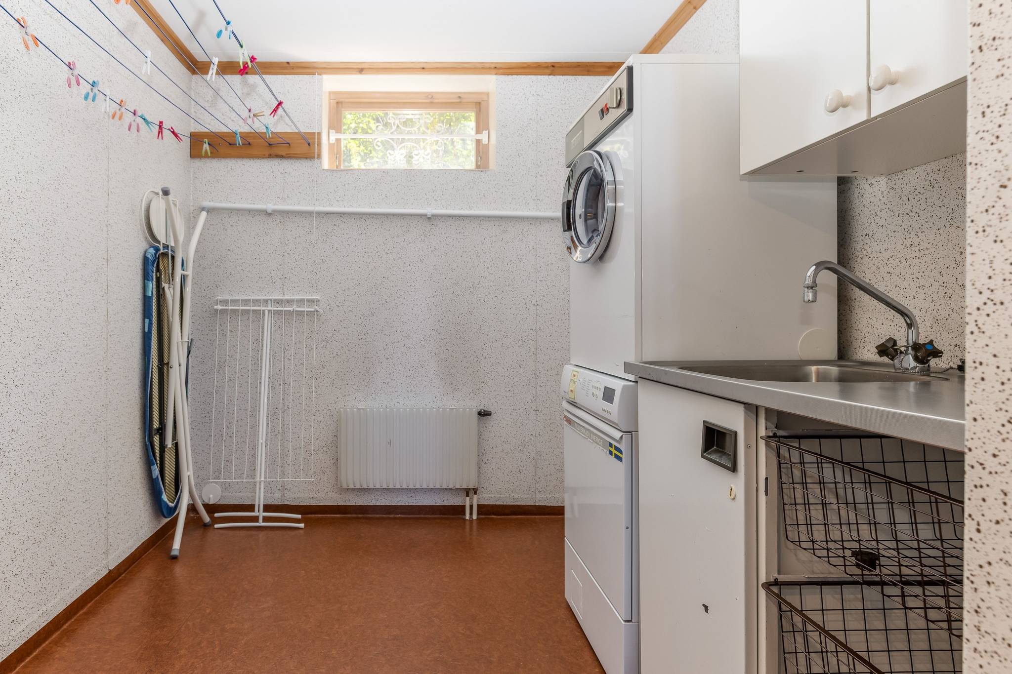 6 rum Villa på Hedvägen 23 SUNNANSJÖ Ludvika kommun - bild 36