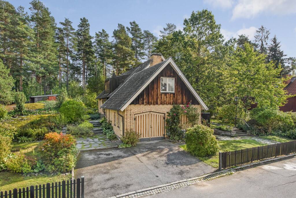 8 rum Villa på Storsvängen 5 Ånestad Linköpings kommun - bild 2