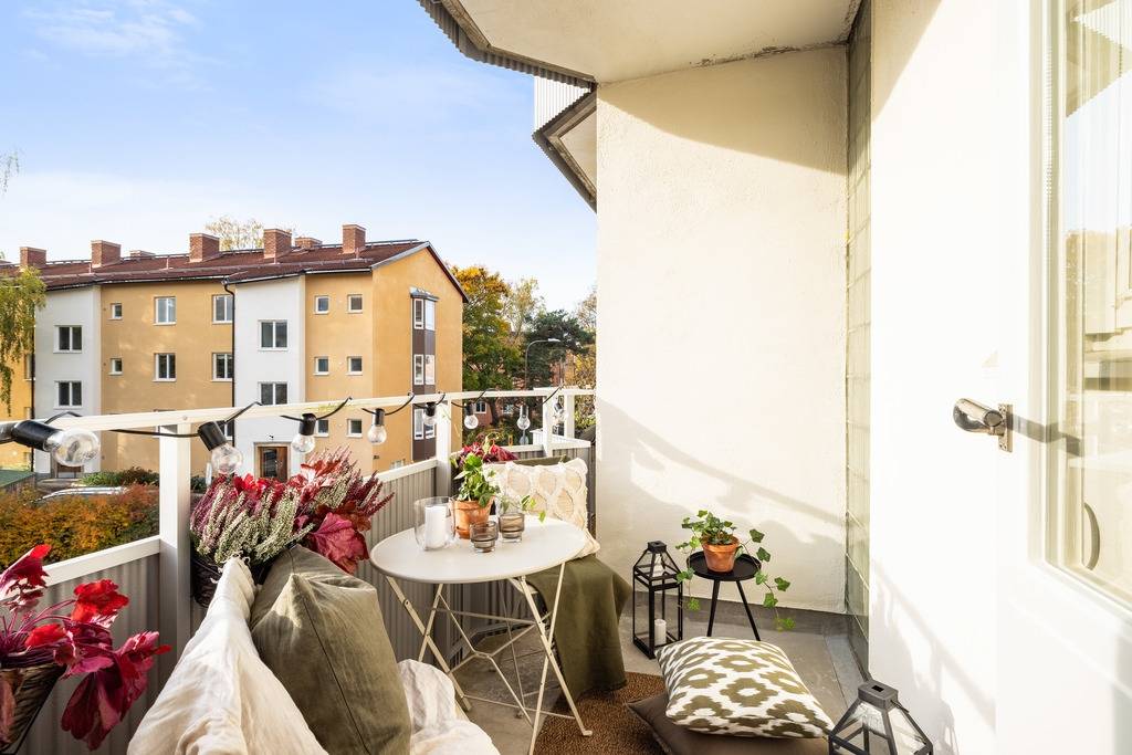 2 rum Lägenhet på Fyrskeppsvägen 136, 2 tr Kärrtorp Stockholms kommun - bild 2