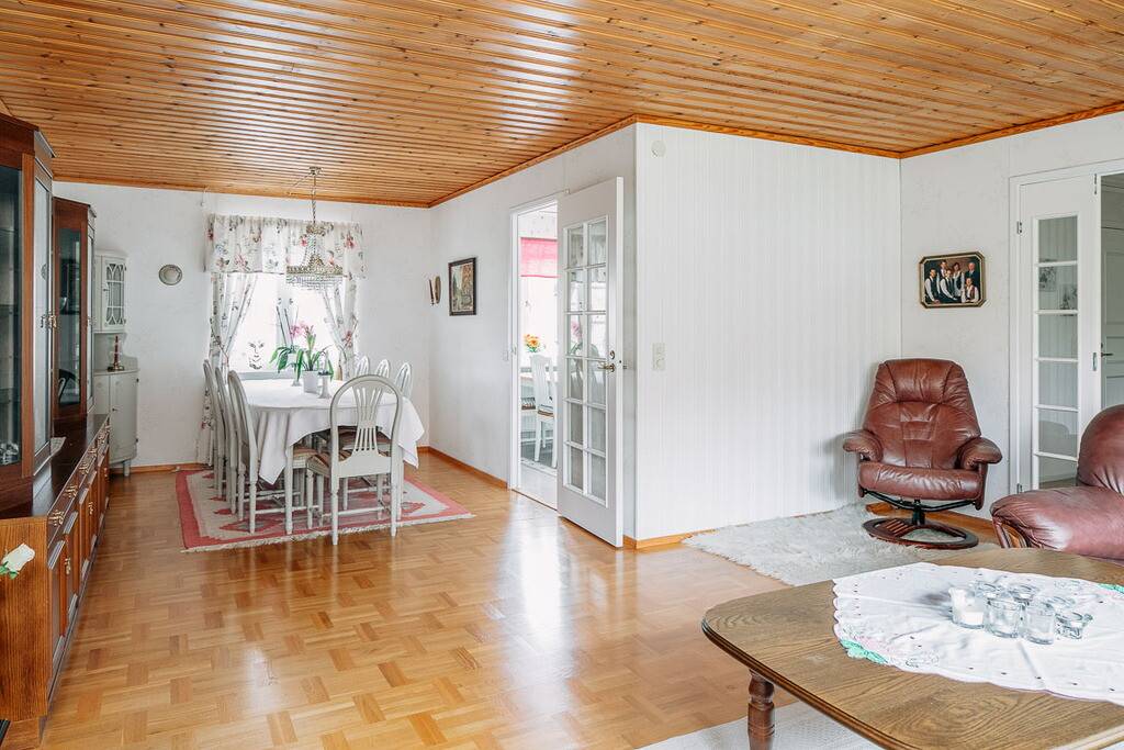 4 rum Villa på Gränsgatan 7 Järpås Lidköpings kommun - bild 5