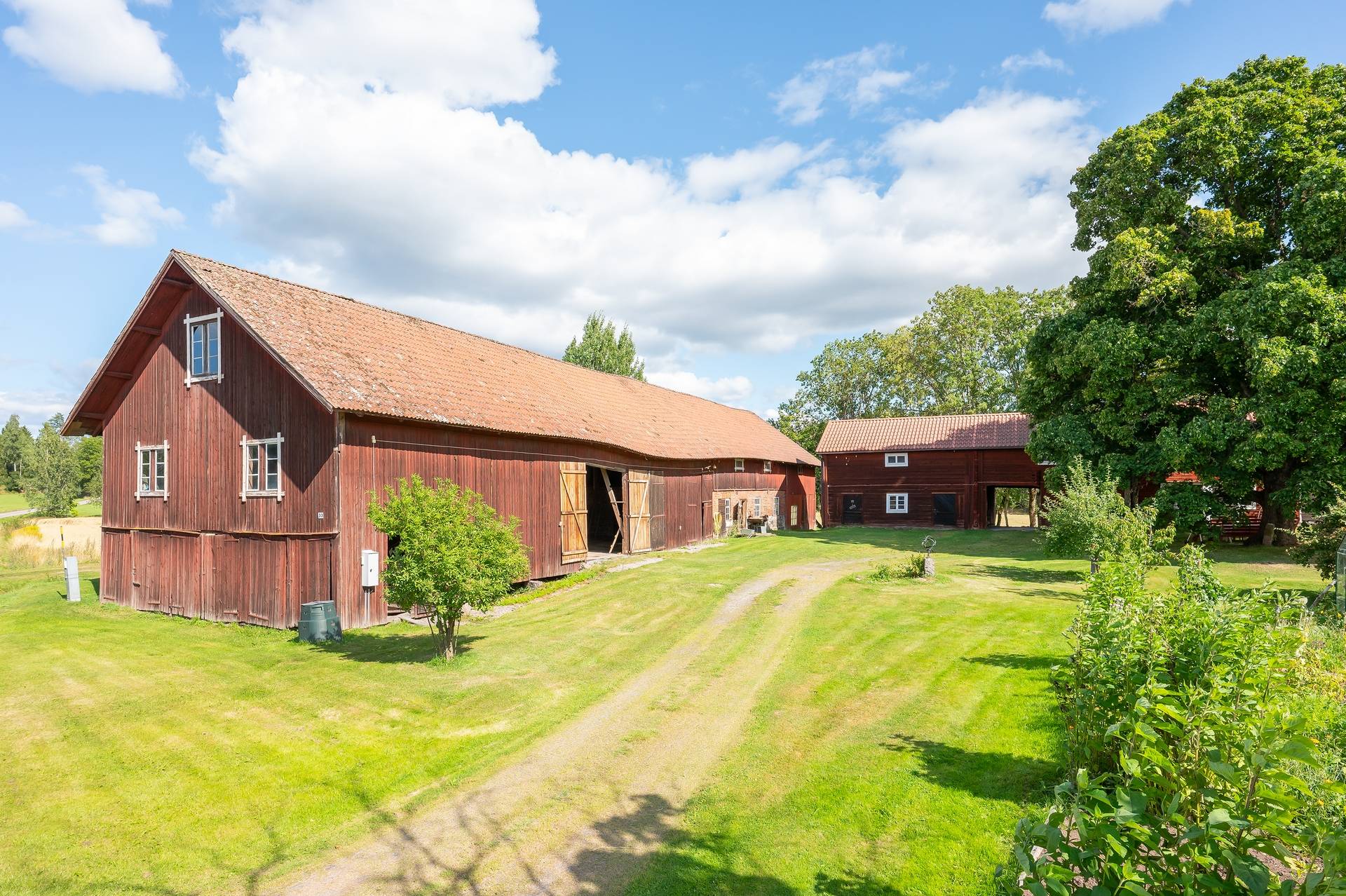 8 rum Villa på Sixbovägen 33 Västerbor Sandvikens kommun - bild 59