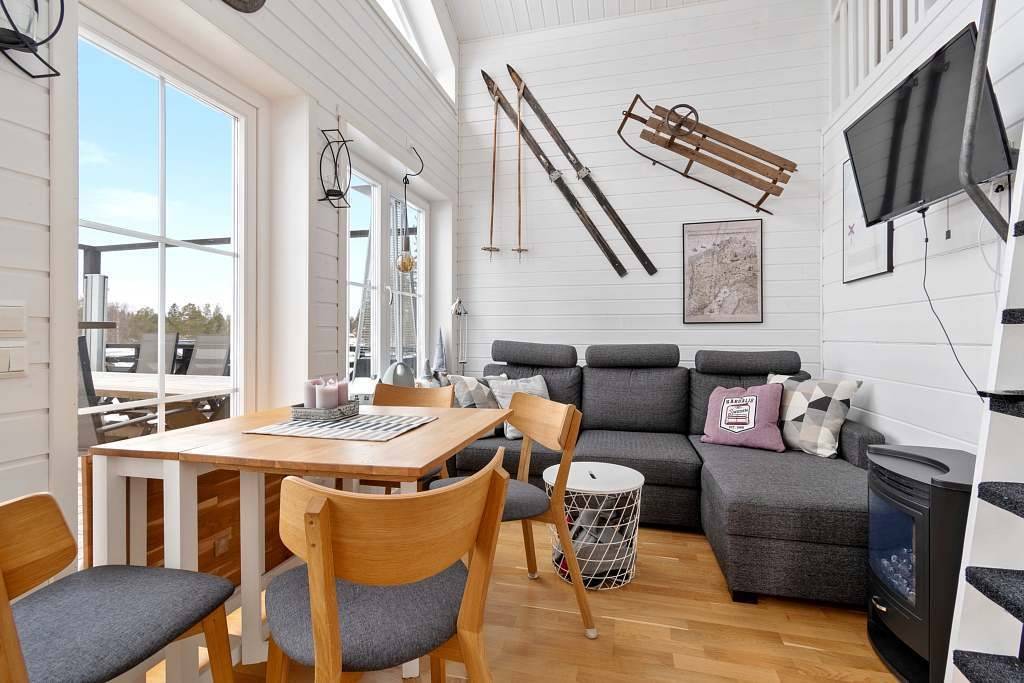 3 rum Lägenhet på Mästertoppen 302B Kåbdalis Jokkmokks kommun - bild 3