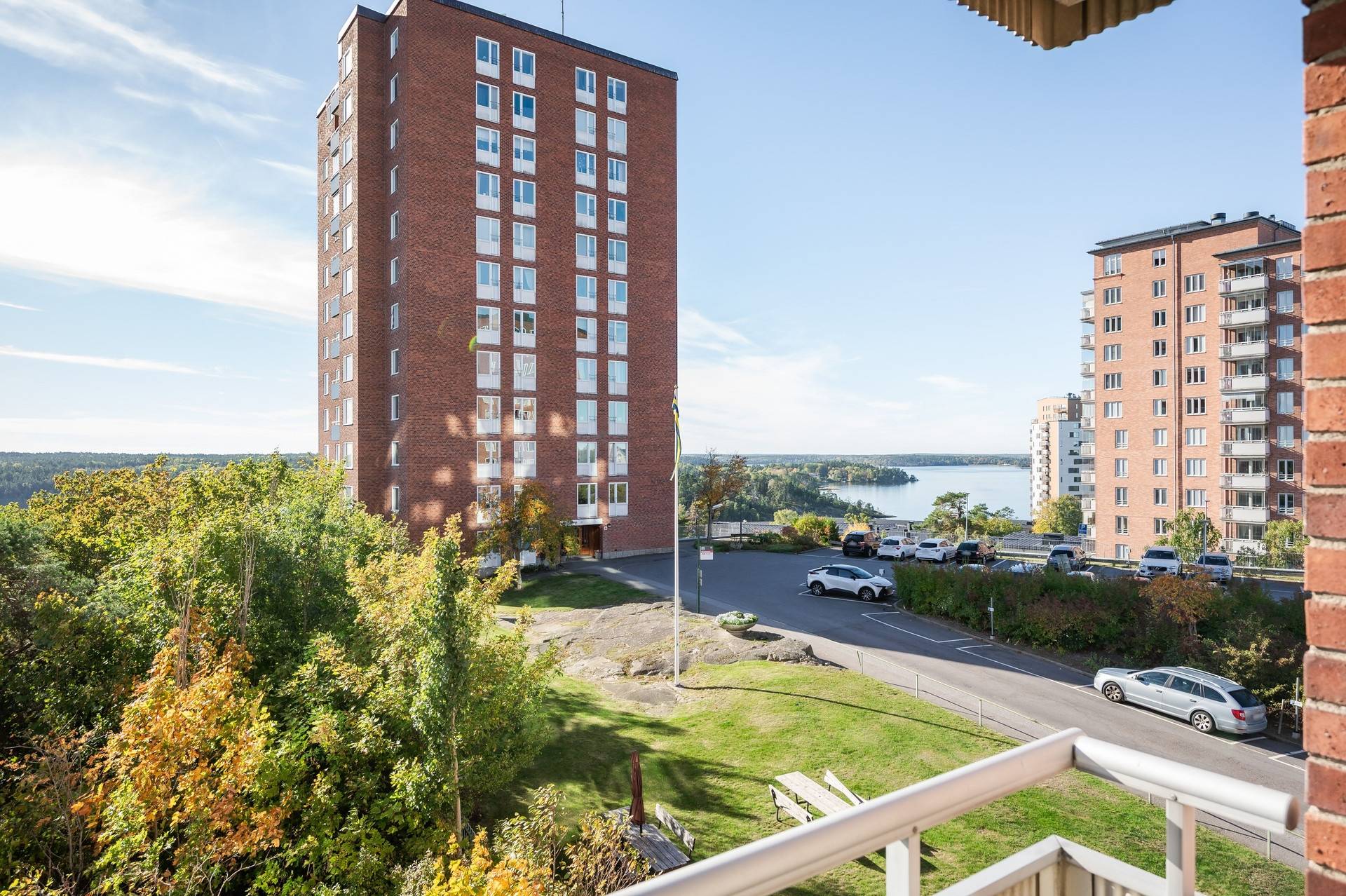 3 rum Lägenhet på Medsolsbacken 15 Hässelby strand Stockholms kommun - bild 7