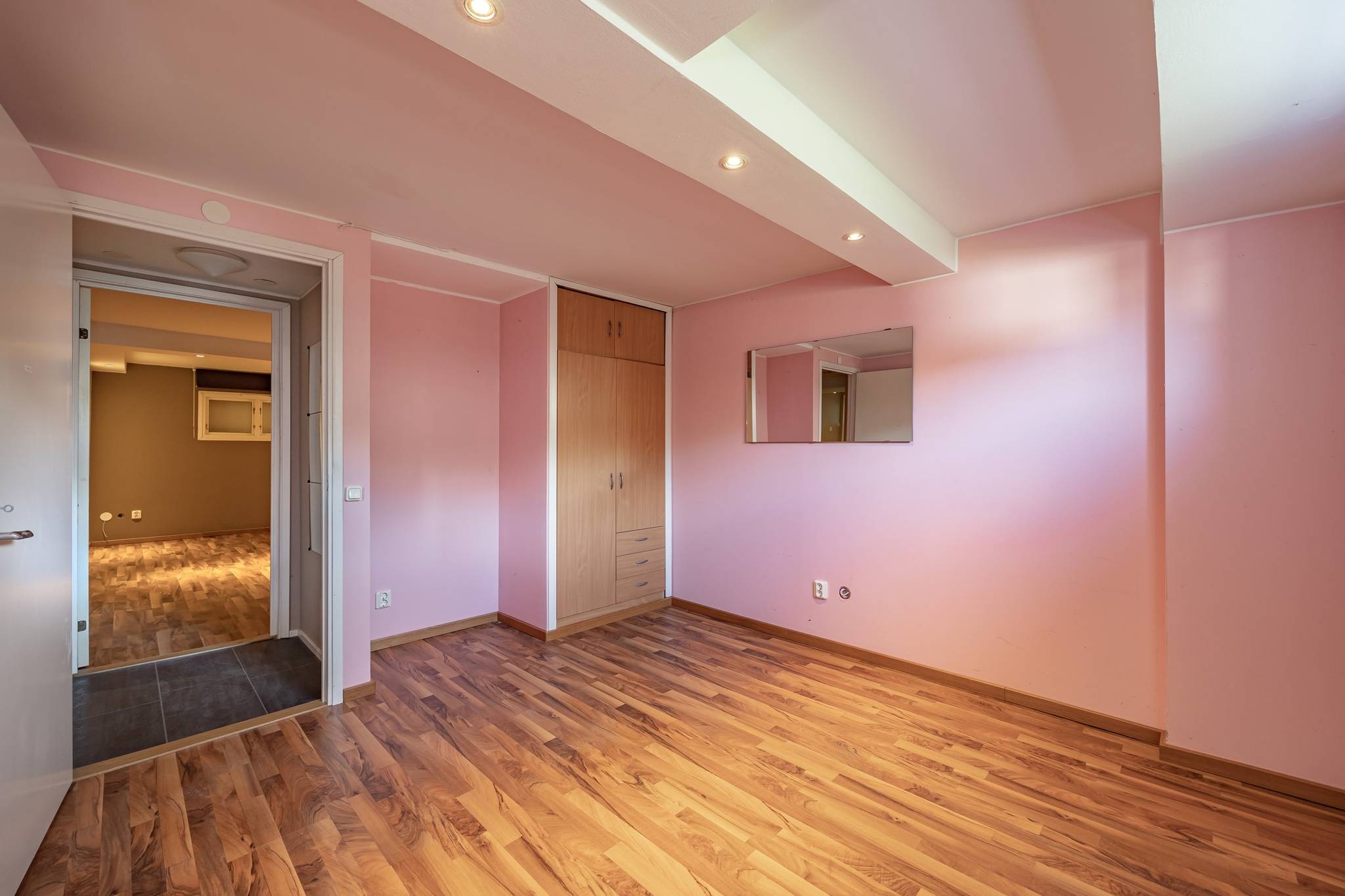 5 rum Villa på Torfinngatan 10 Östermalm Eskilstuna kommun - bild 35