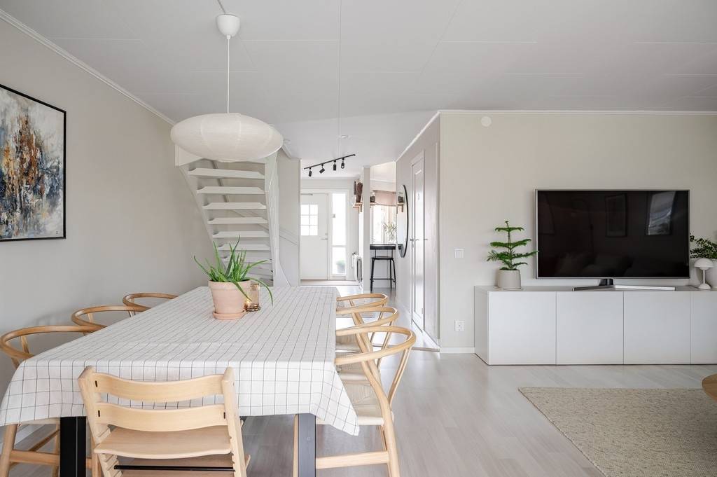 4 rum Parhus på Ångarpsvägen 24B Forsen Tidaholms kommun - bild 10