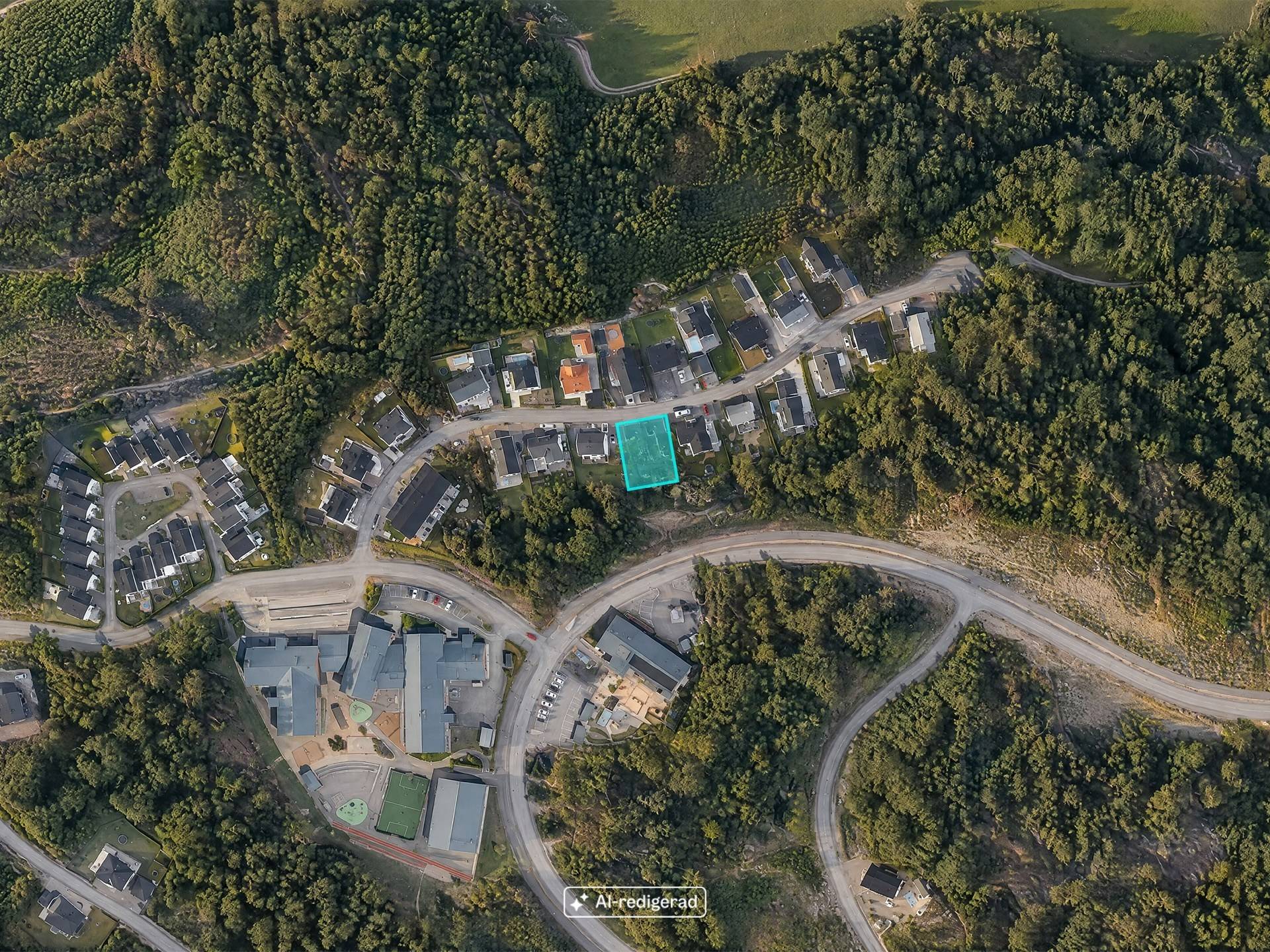 tomt på Lovisebergsvägen 12 Svärtinge Skogsbacke, Norrköpings kommun - bild 1