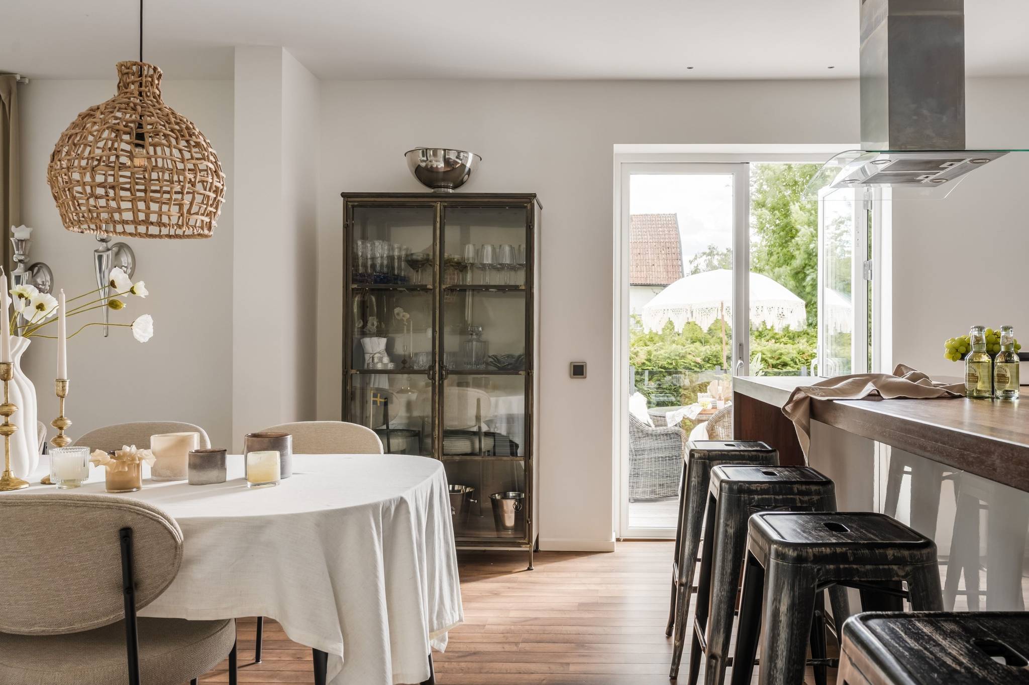 8 rum Villa på Björkallén 21 Rostastrand Örebro kommun - bild 6