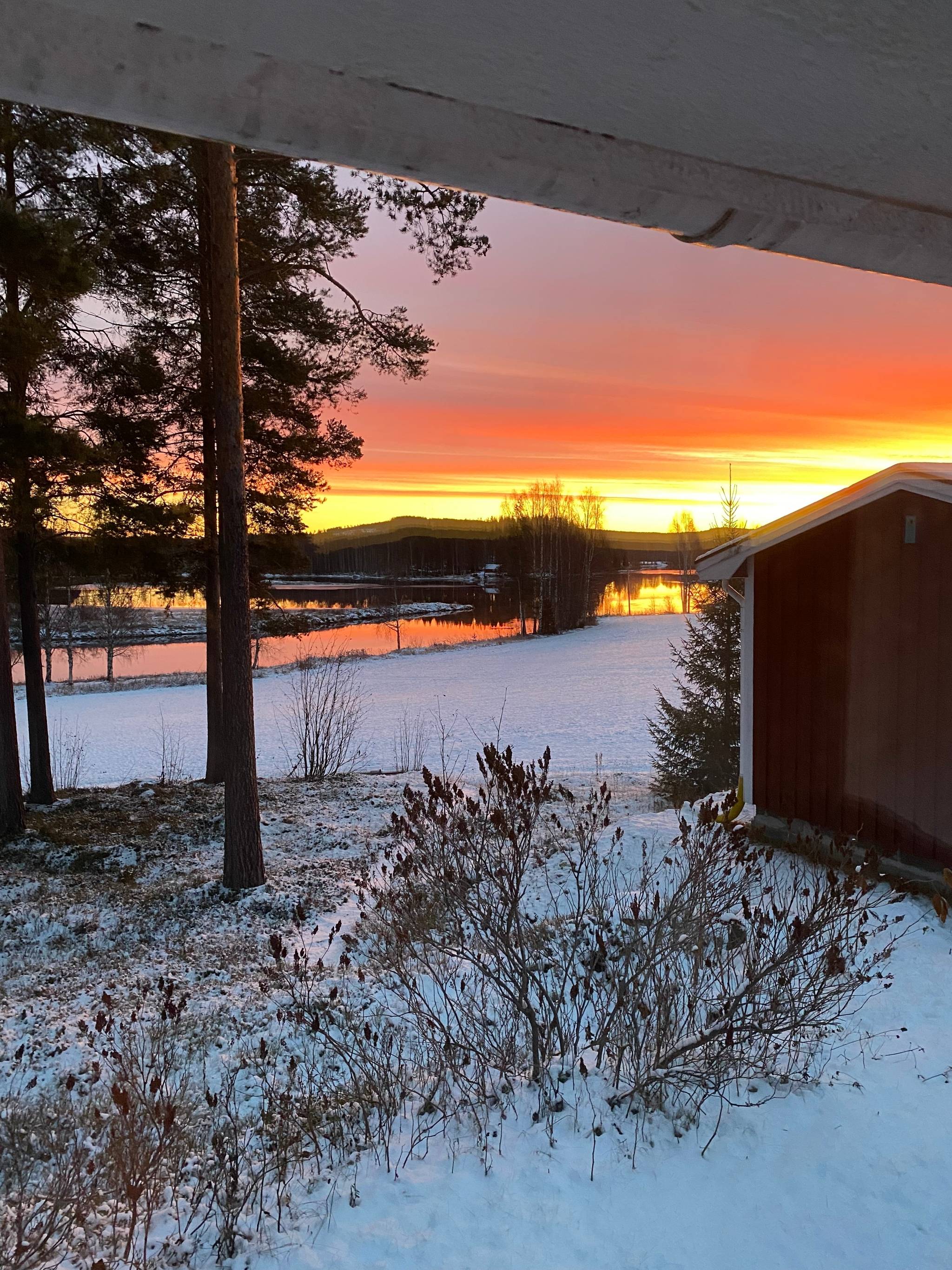 143 m² Vinterbonat fritidshus på Södra Niemisel 960 Södra Niemisel Luleå kommun - bild 25