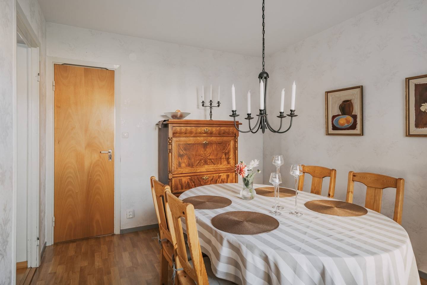 4 rum Lägenhet på Madlyckevägen 21 Madlyckan Mariestads kommun - bild 18
