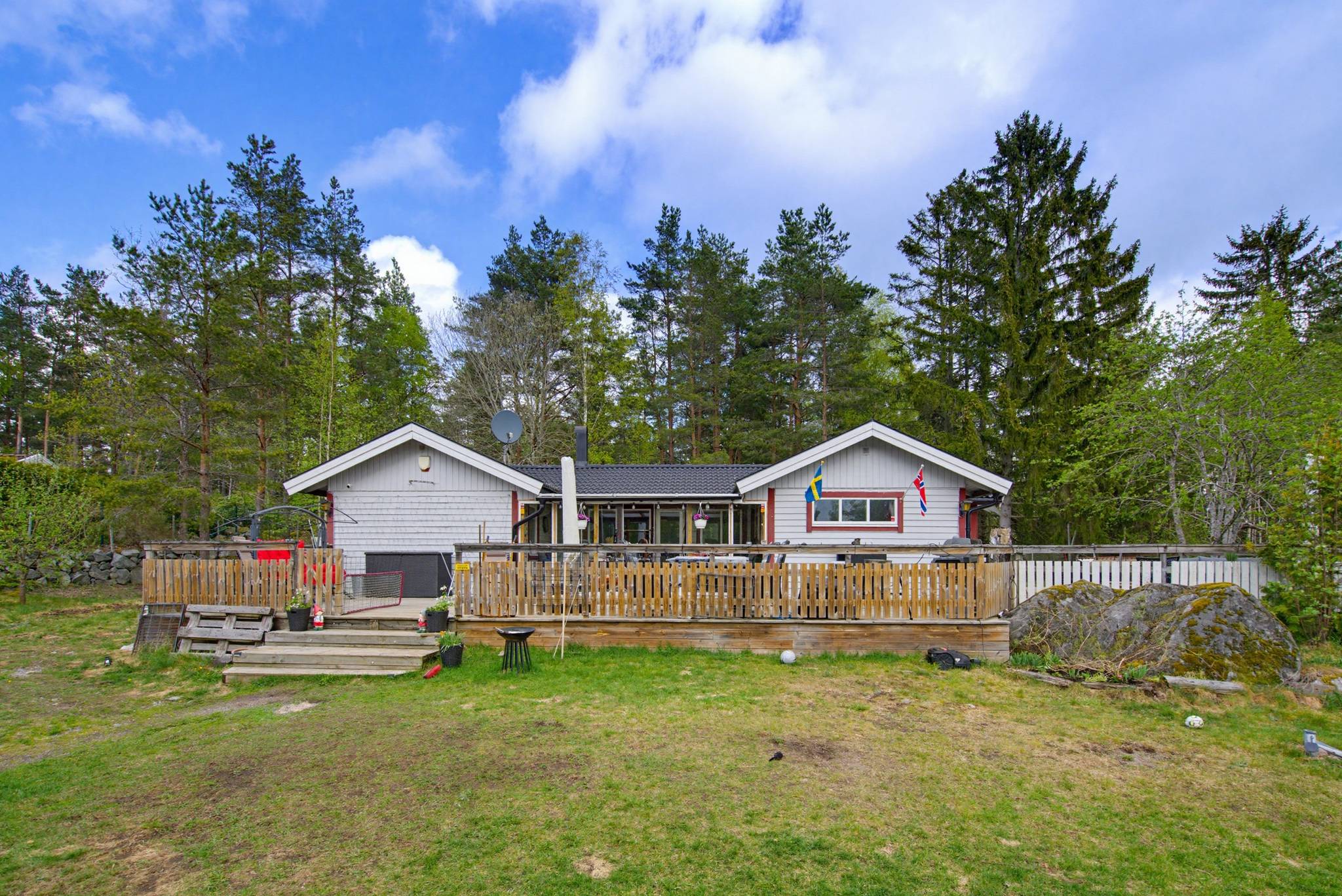 3 rum villa på Brahevägen 4 Slottsskogen, Håbo kommun - bild 1