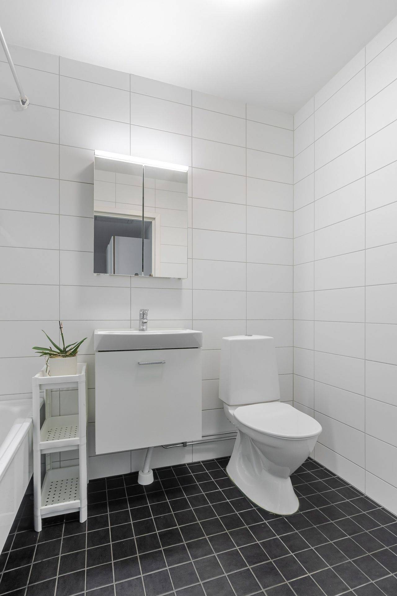 4 rum Radhus på Blåhallonvägen 27C Strängnäs Strängnäs kommun - bild 18