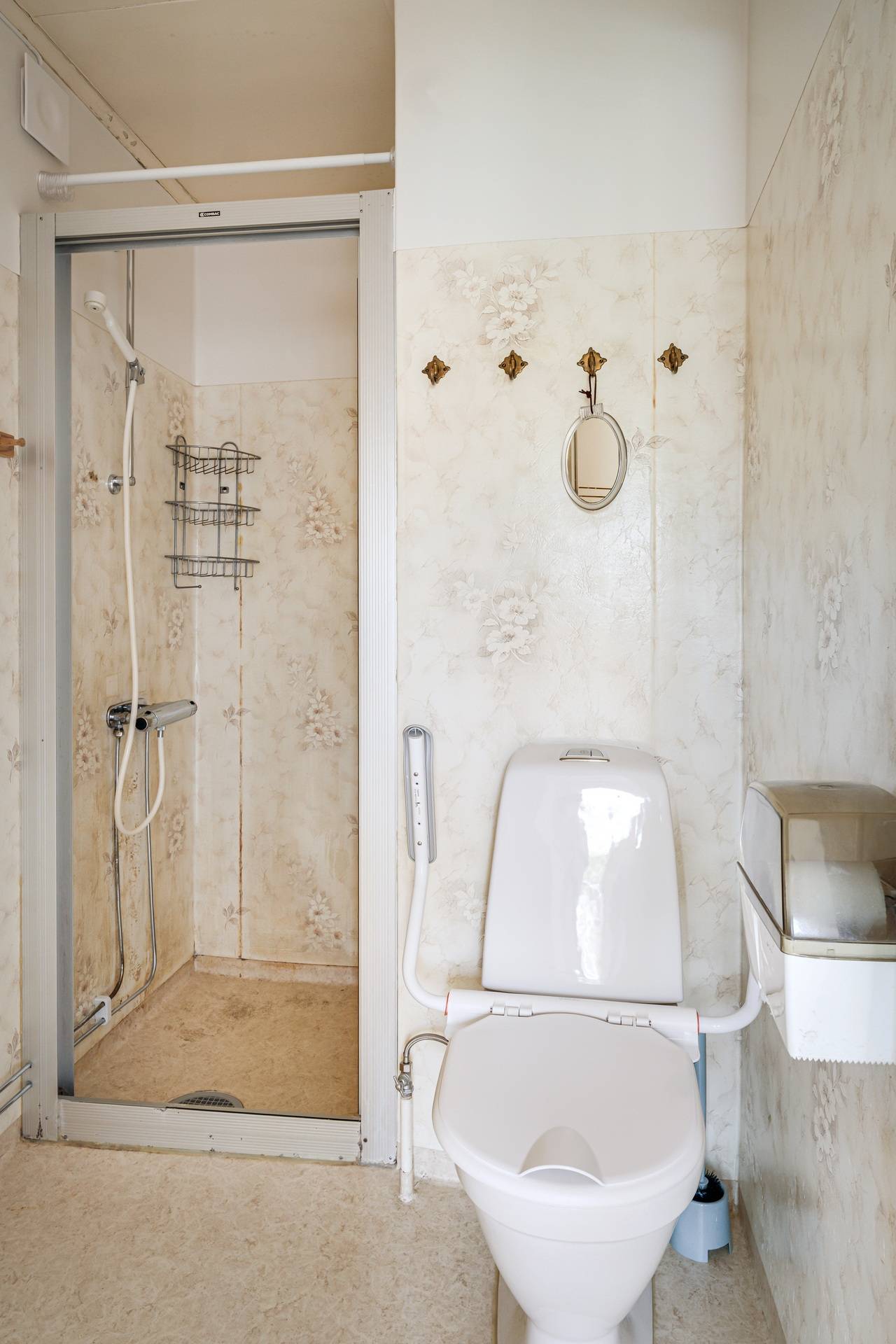 7 rum Villa på Källstigen 3 Karlbo Avesta kommun - bild 14