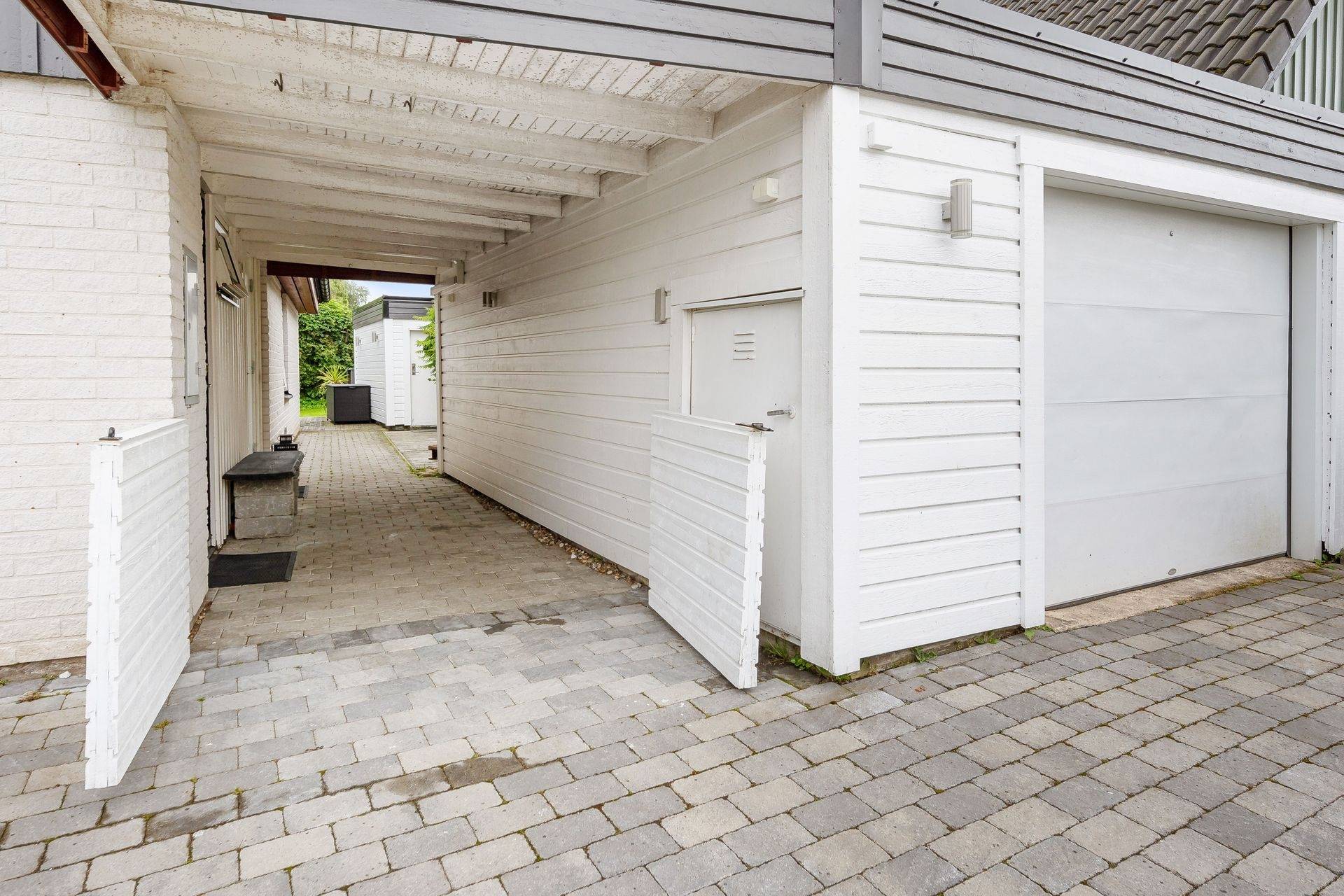 5 rum Par-/kedje-/radhus på Enebacksvägen 32 Skara kommun - bild 32