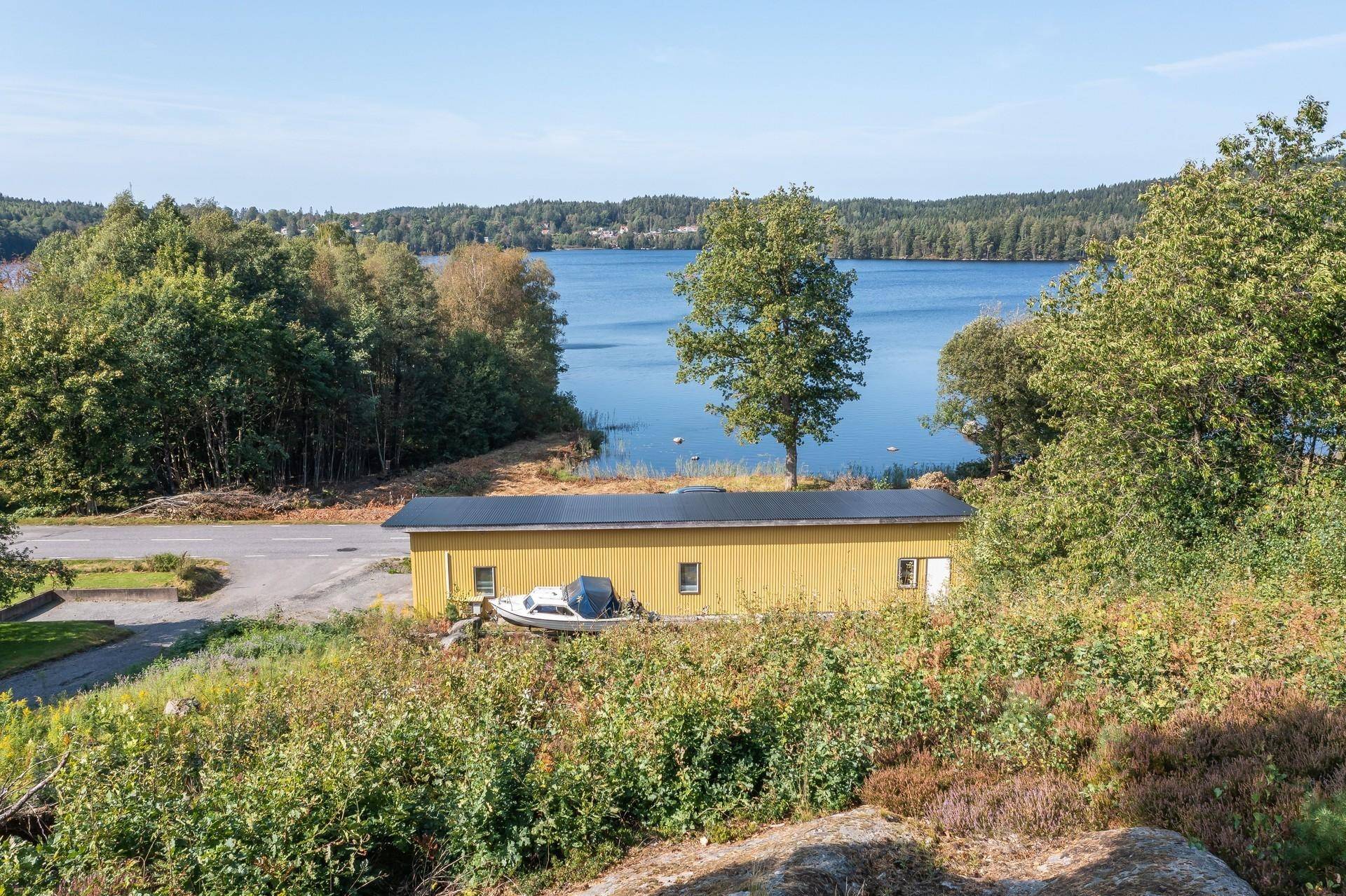 Hällingsjö, Härryda kommun