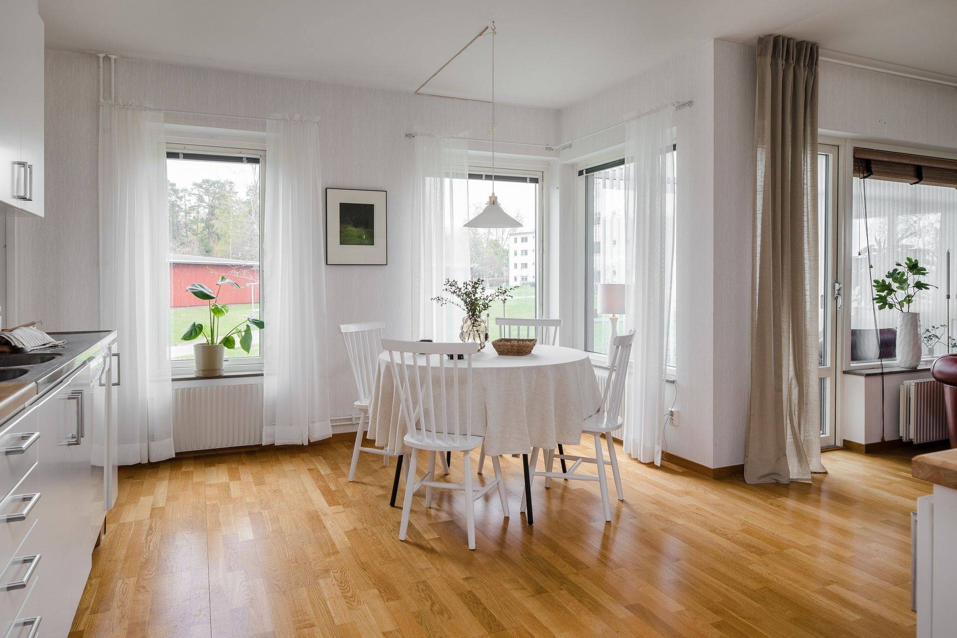 3 rum Lägenhet på Furuhällsvägen 70 Villa Giacomina Lidköpings kommun - bild 11