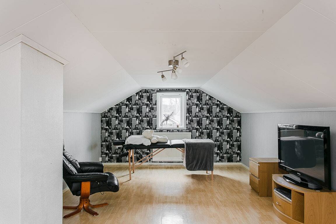 6 rum Villa på Hallgatan 34 Ågårdsområdet Lidköpings kommun - bild 30
