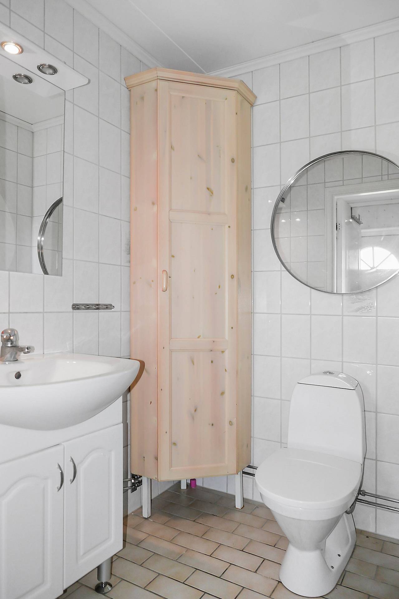 6 rum Gård/skog på Norra Skarbol Enebacken Svanskog Säffle kommun - bild 25