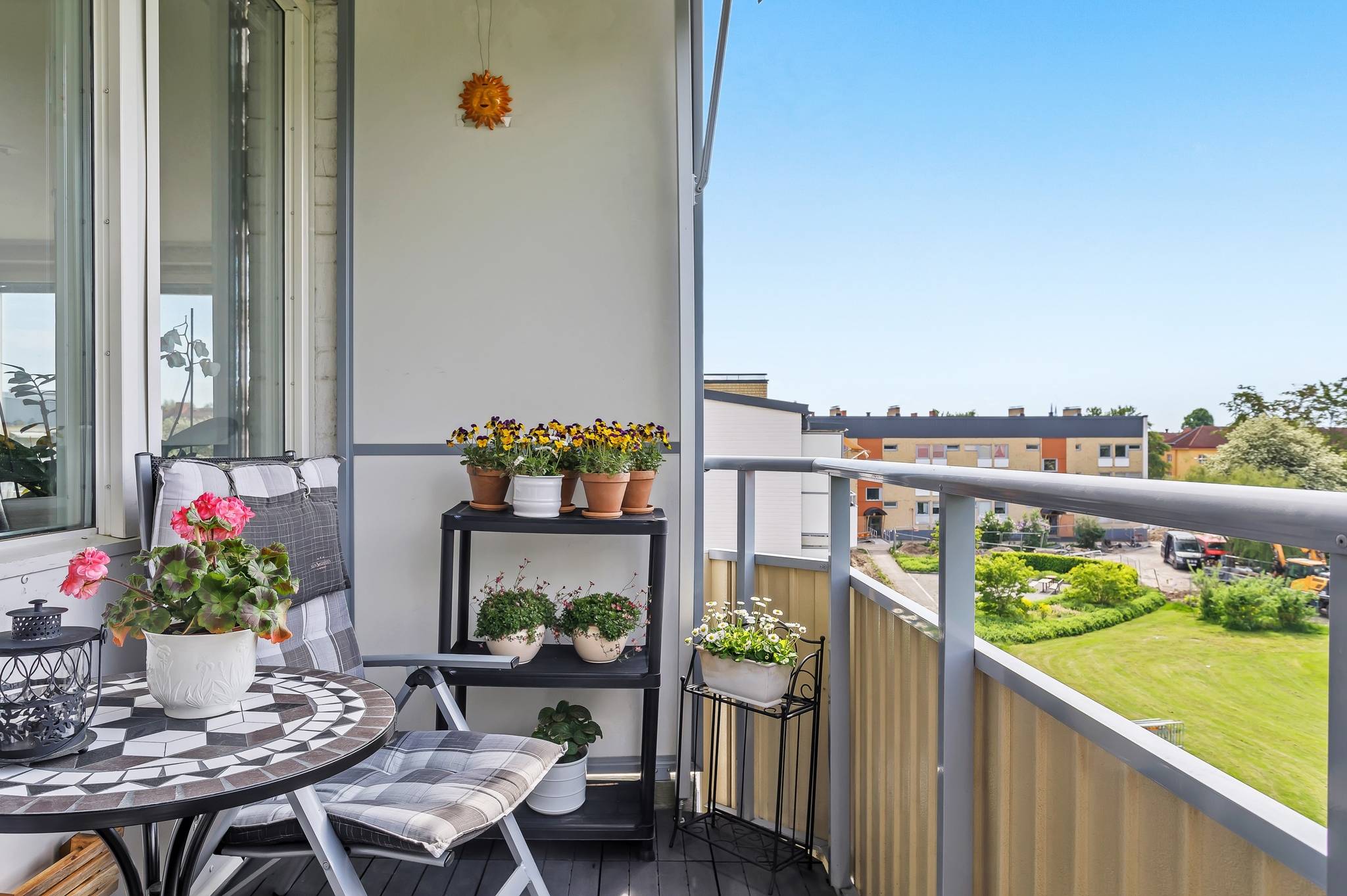 2 rum Lägenhet på Väpnargatan 13B Tunabackar Uppsala kommun - bild 2