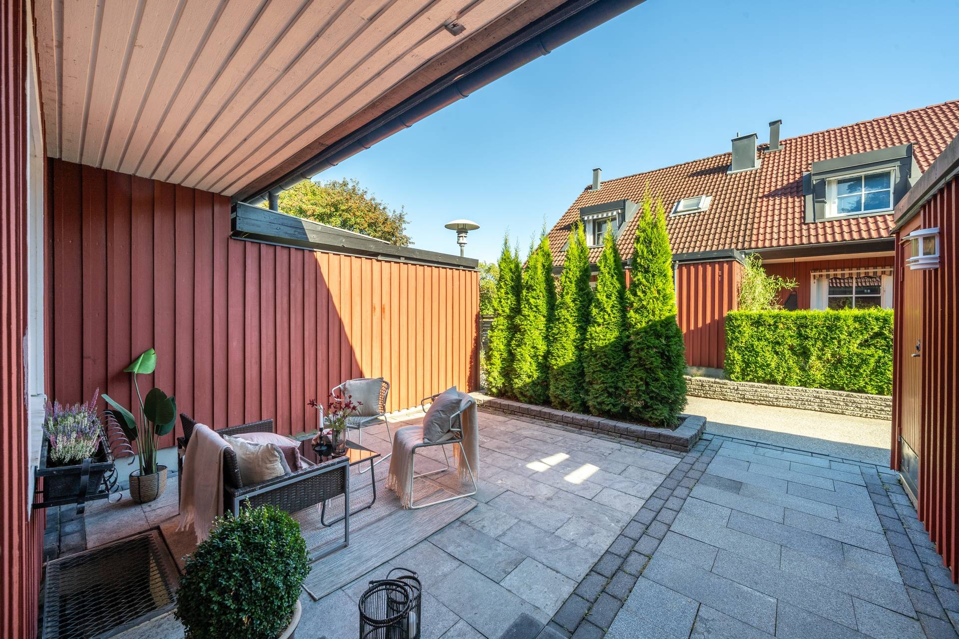 6 rum Radhus på Björnidegränd 287 Kälvesta Stockholms kommun - bild 2
