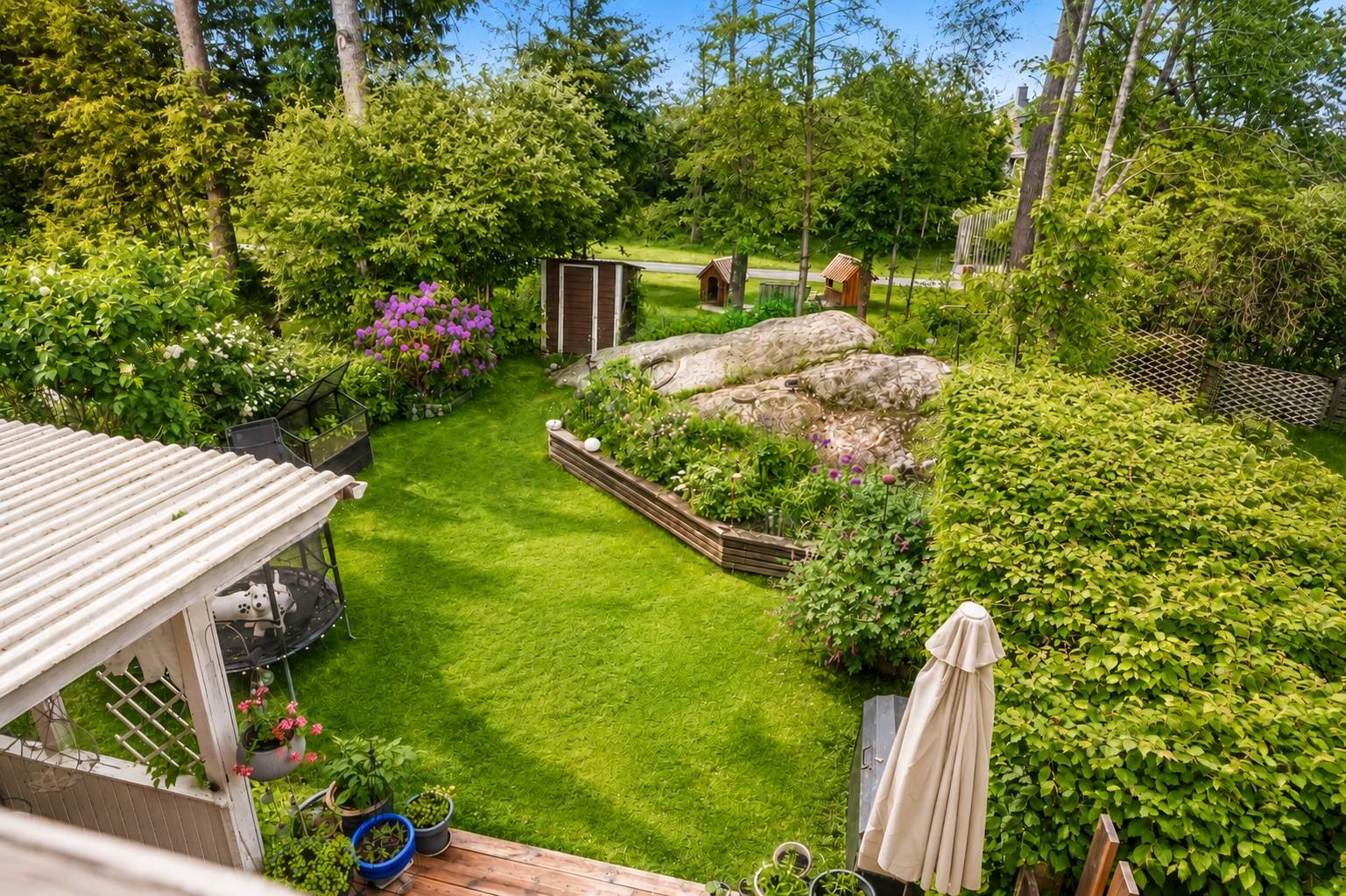 5 rum Radhus på Yrkesvägen 77 Snättringe Huddinge kommun - bild 3