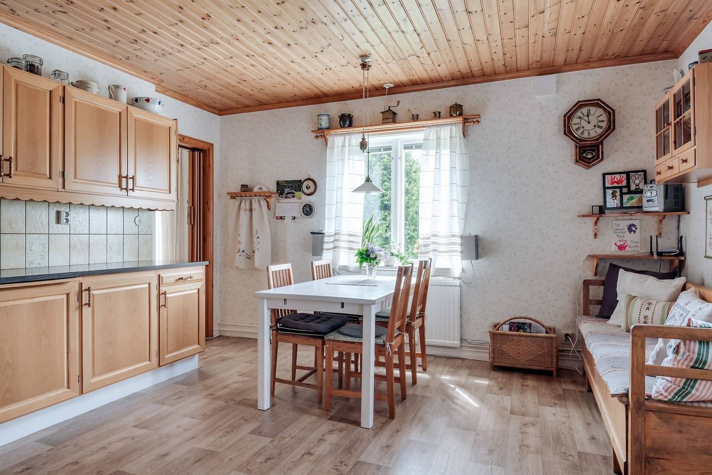 4 rum Villa på Lingbogatan 6 Årsunda Sandvikens kommun - bild 17