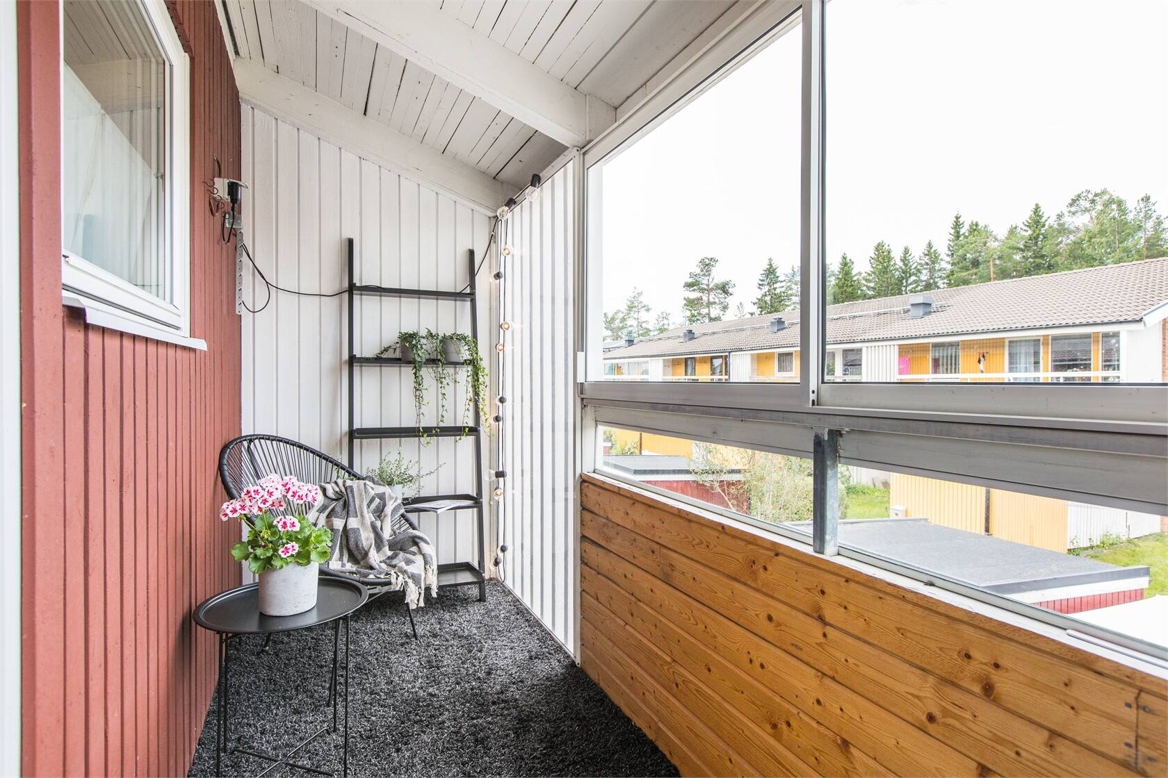 7 rum Radhus på Jaktfalksvägen 1 Bosvedjan Sundsvalls kommun - bild 33