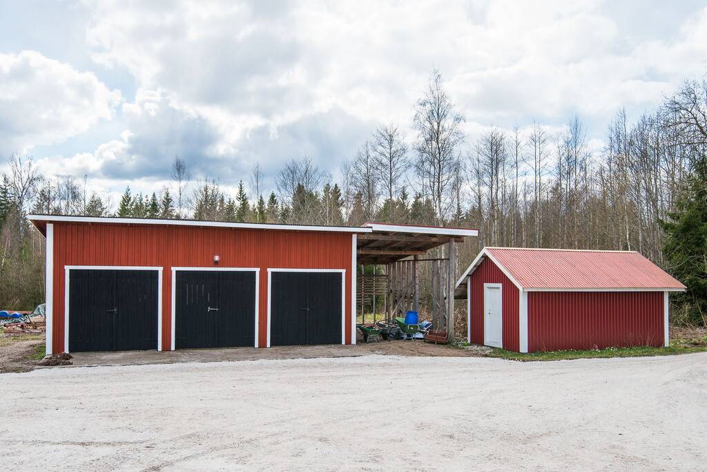 Gård/skog på Gimgöl Ekeborg Julita Katrineholms kommun - bild 4