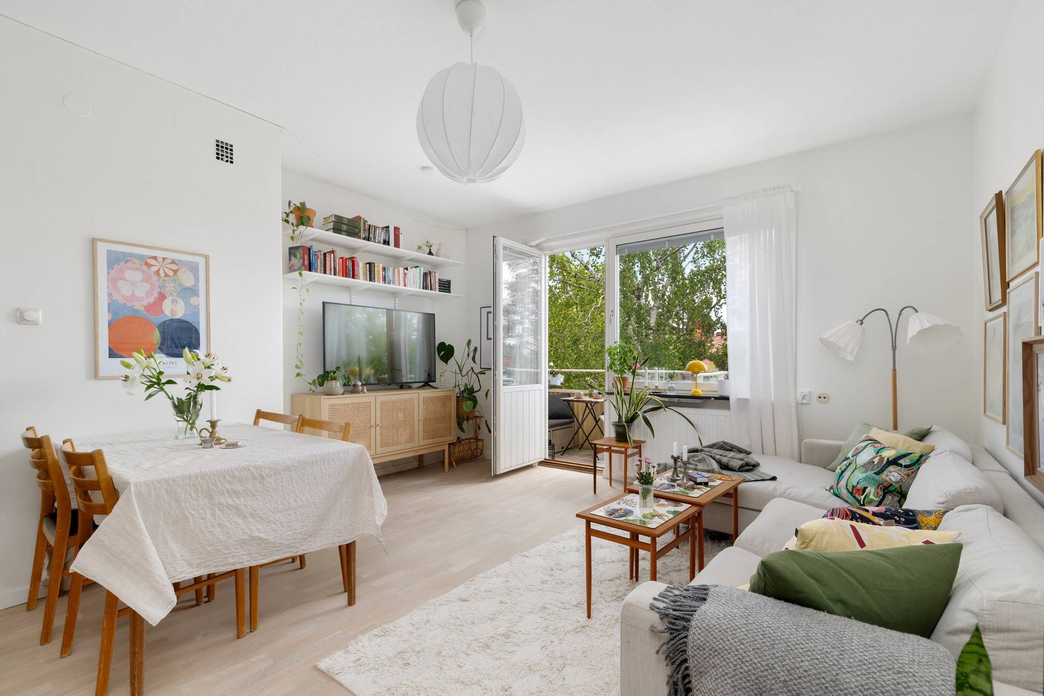 2 rum lägenhet på Petrejusvägen 49 Hammarbyhöjden, Stockholms kommun - bild 1