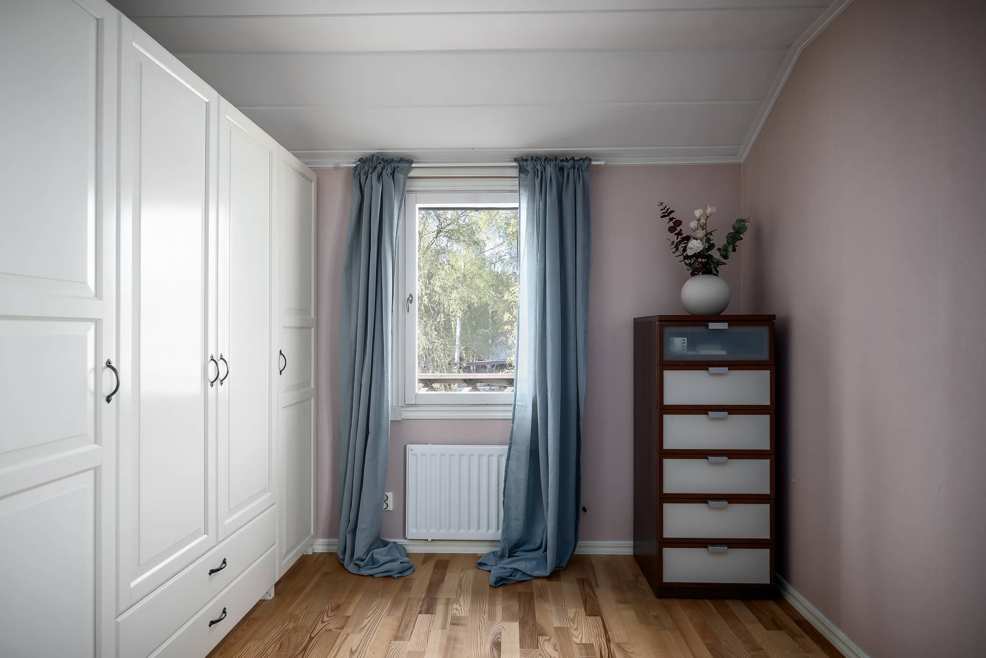 4 rum Villa på Stenbrinksvägen 4 Nynäshamns kommun - bild 13