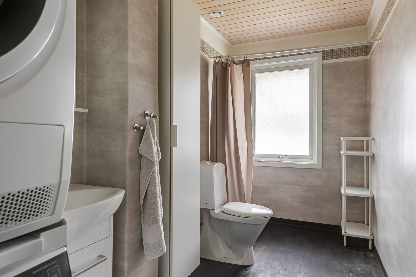 5 rum Villa på Sparres väg 16 Strålsnäs Boxholms kommun - bild 14
