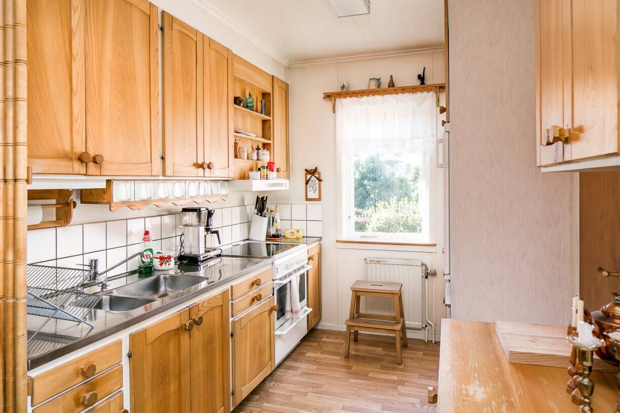 4 rum Villa på Kristinebergsgatan 33 Högelid Mariestads kommun - bild 7