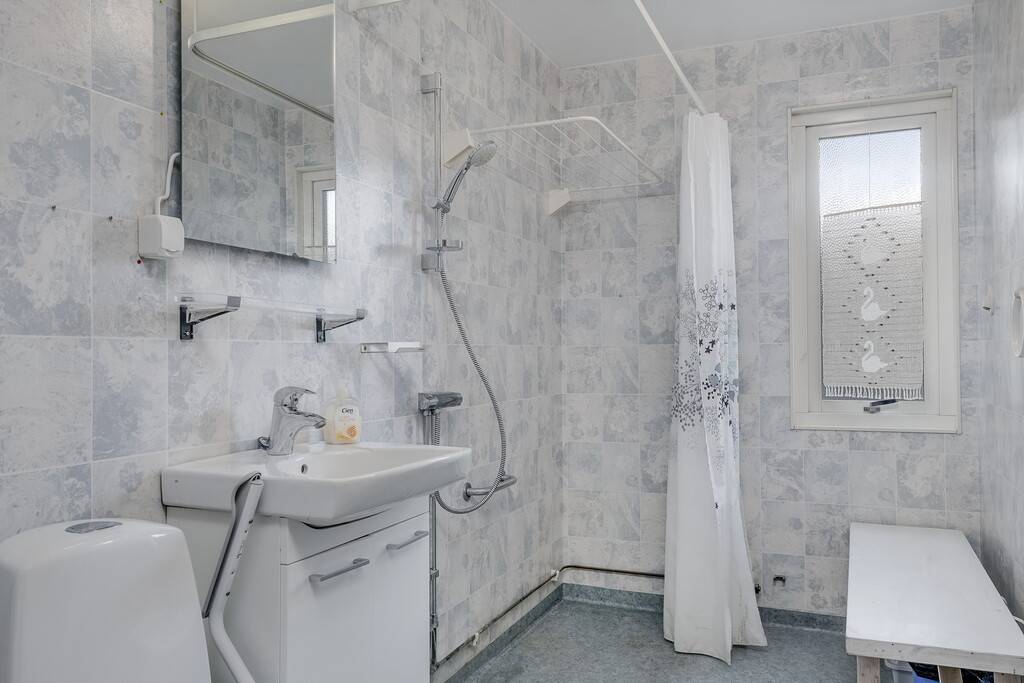 4 rum Lägenhet på Odvaldsvägen 35 Klintehamn Gotlands kommun - bild 19