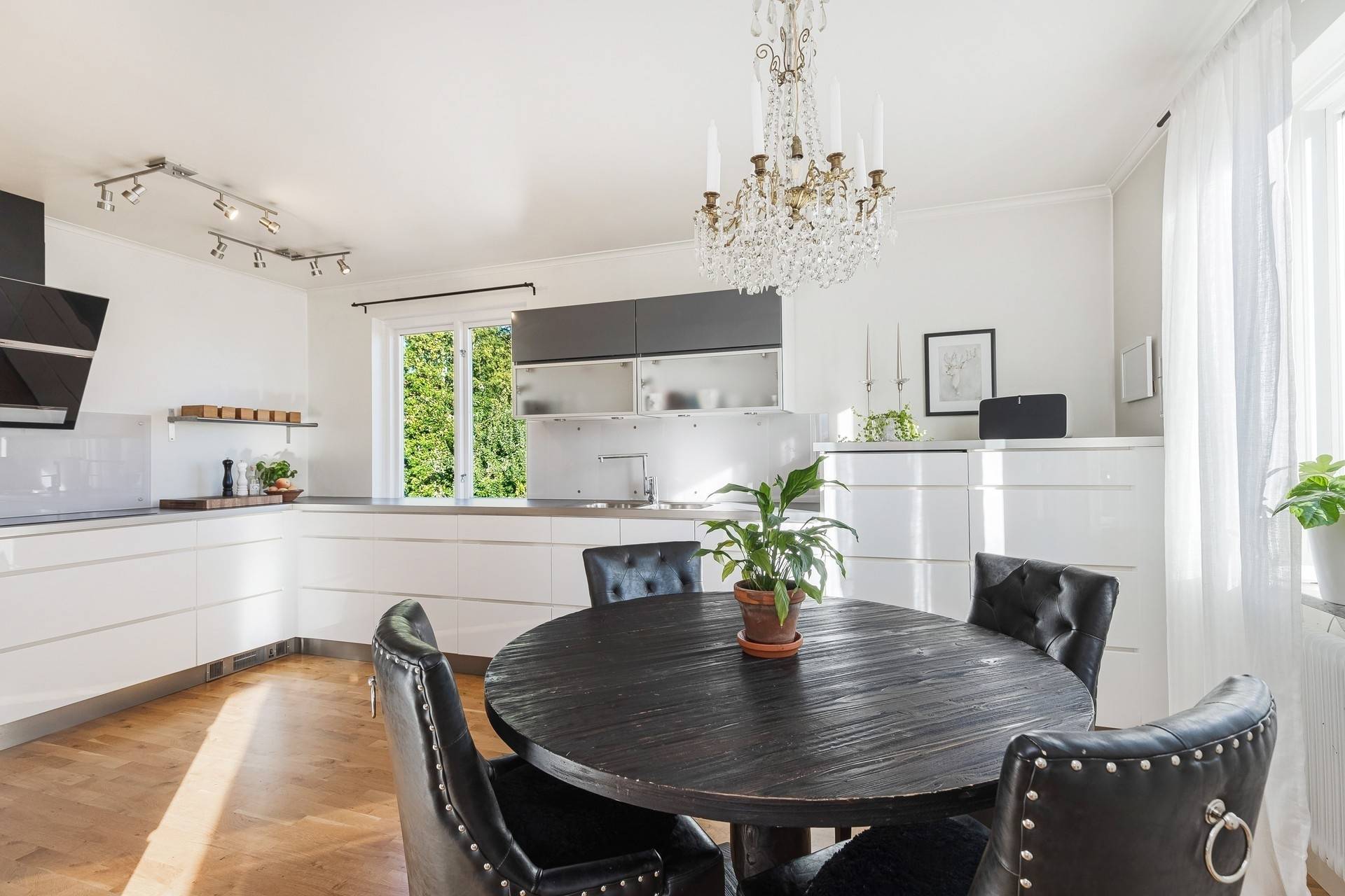 5 rum parhus på Tingstugatan 30A Centrala Strängnäs, Strängnäs kommun - bild 3