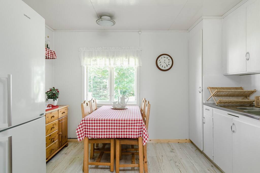 3 rum Fritidsboende på Berget 6 Kållandsö Lidköpings kommun - bild 4
