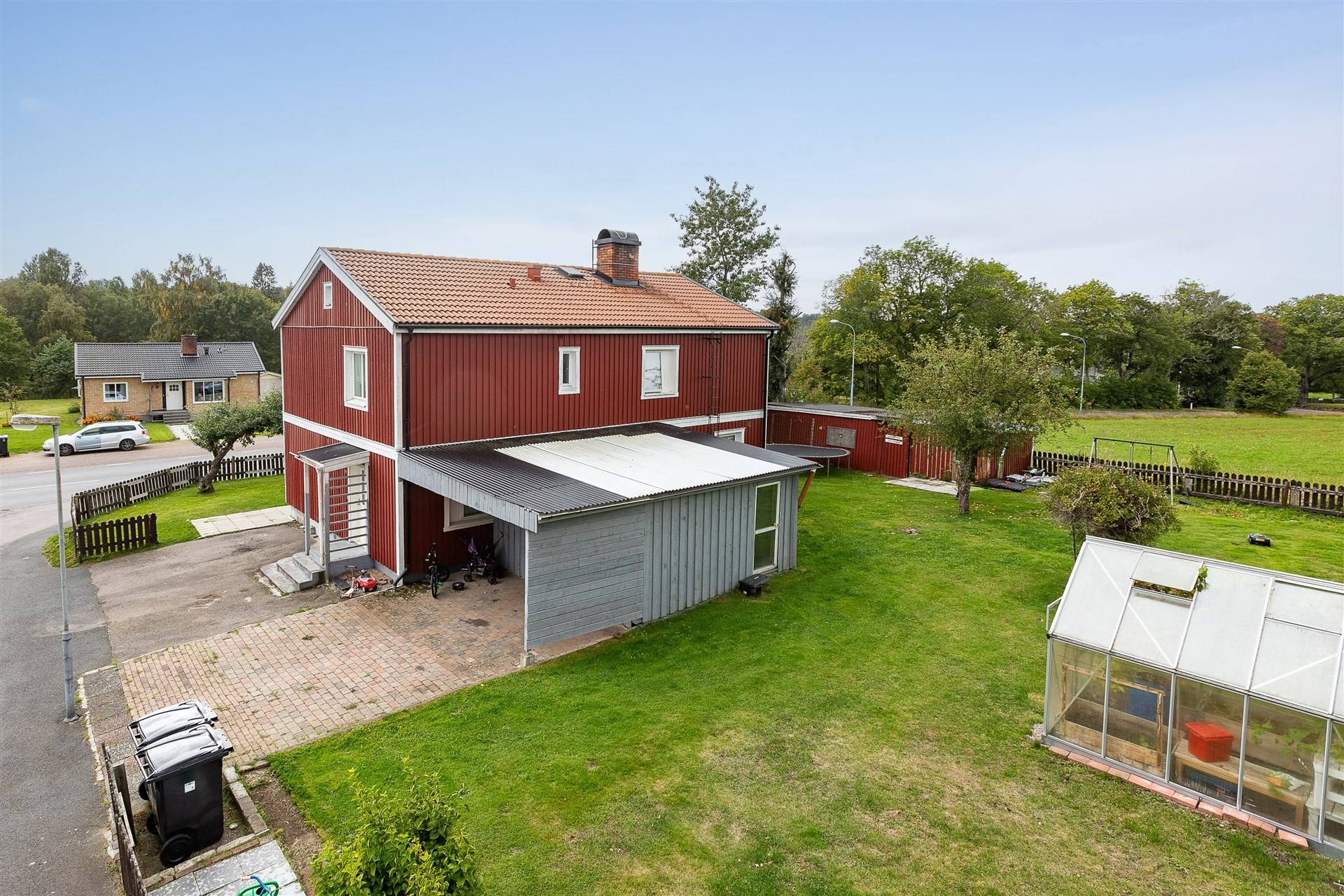 8 rum Villa på Korsbergavägen 3 Myresjö Vetlanda kommun - bild 3