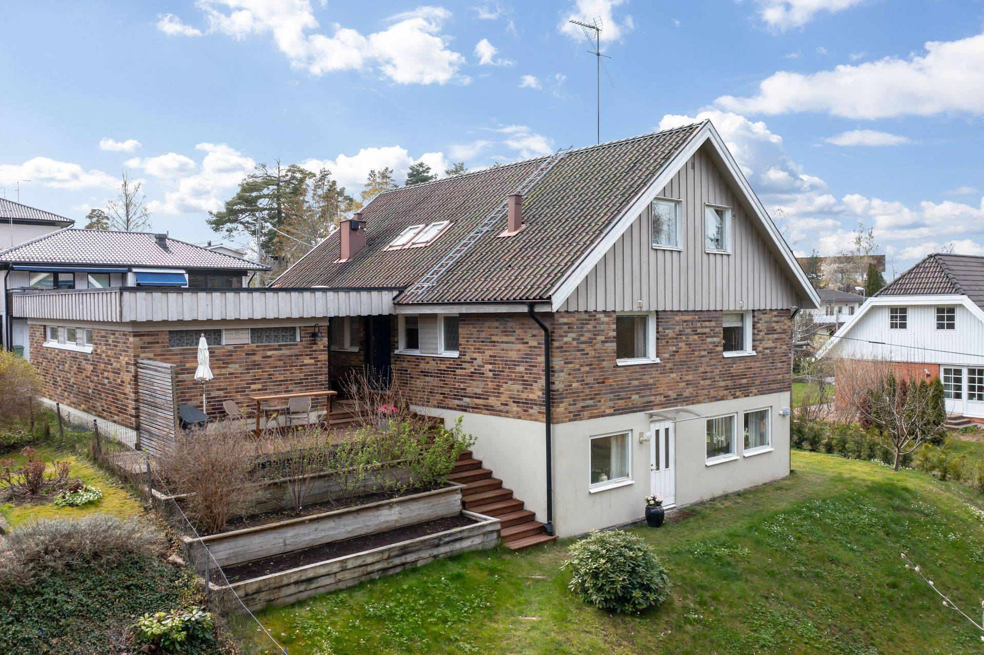 11 rum Villa på Skoldalsvägen 26B Landsnora Sollentuna kommun - bild 2