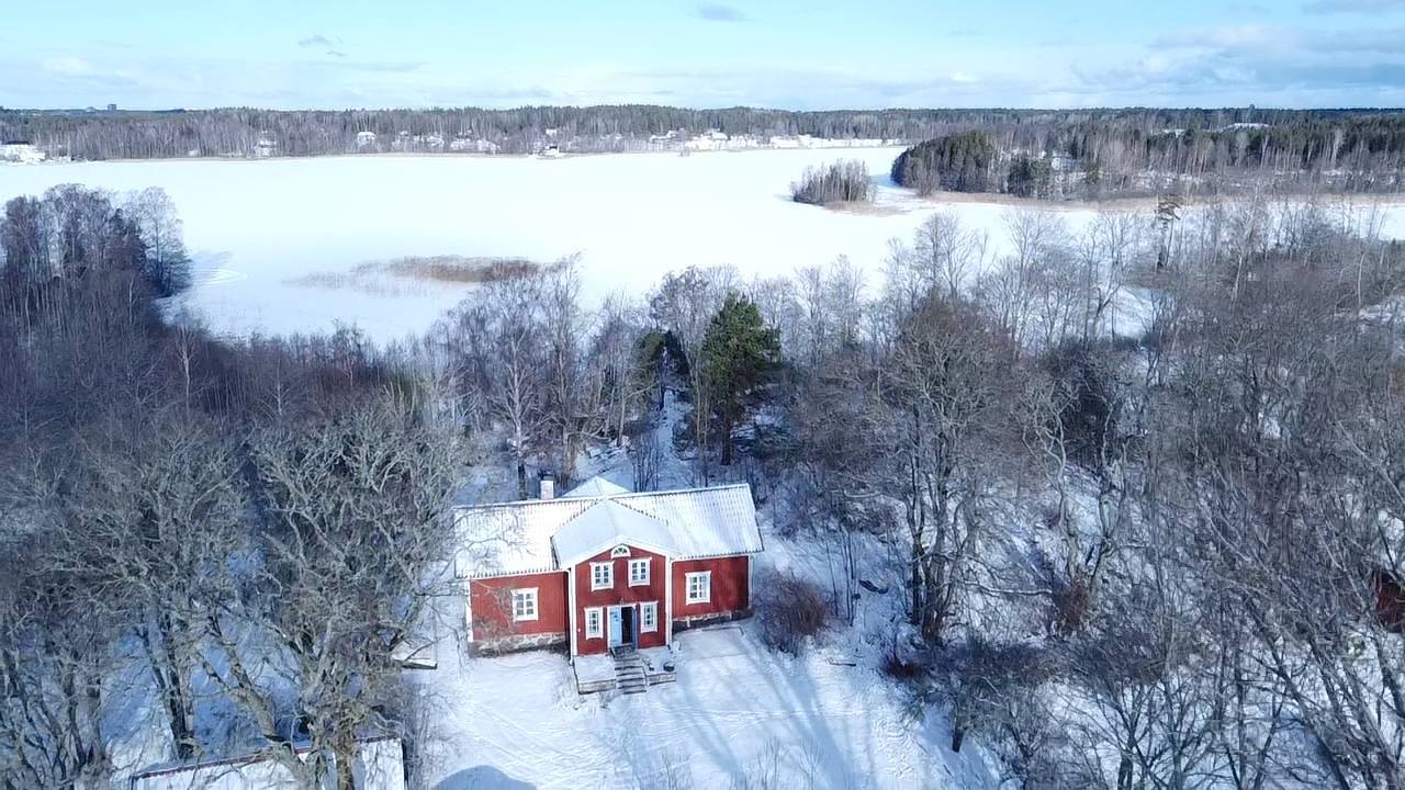 6 rum Vinterbonat fritidshus på Södra Limmarvägen 20 Limmaren Norrtälje kommun - bild 2