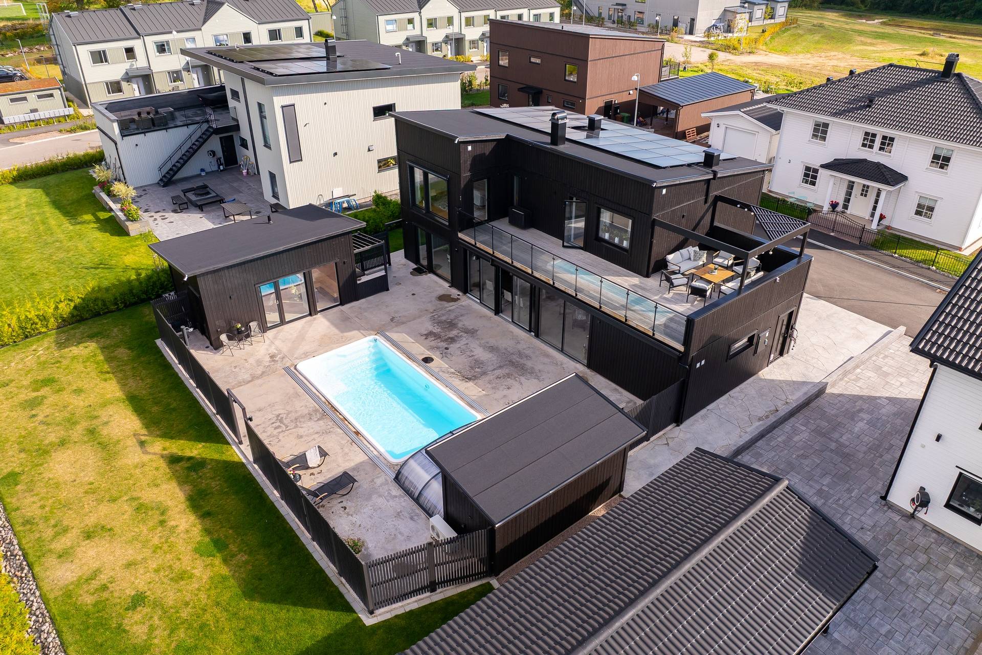 7 rum Villa på Åkerholmsgatan 4 Trädgårdsstaden Skövde kommun - bild 94
