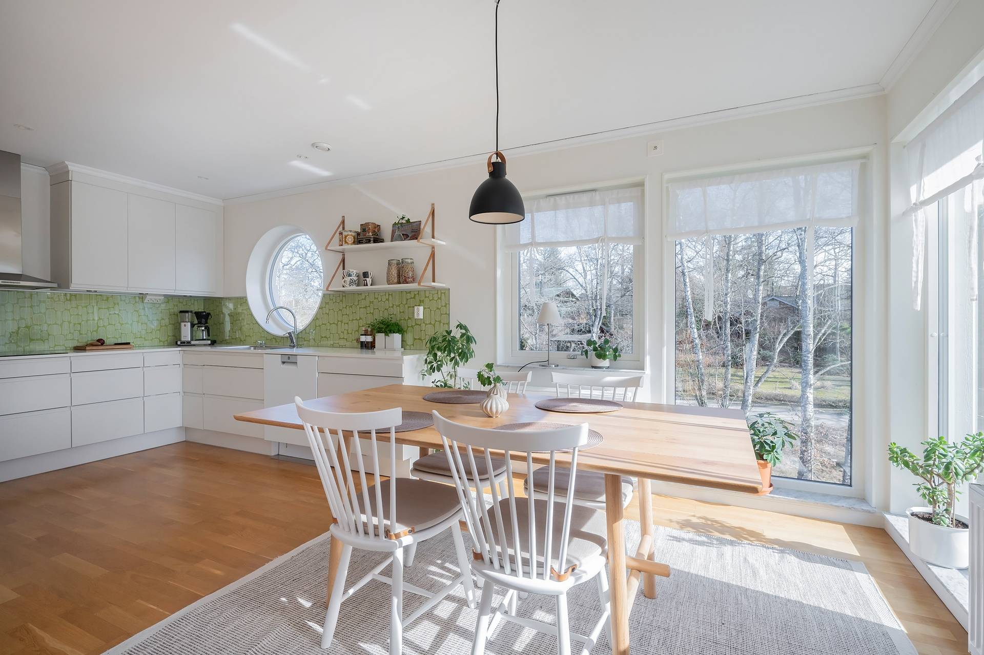 6 rum Villa på Orlångsvägen 3 Farsta Mellansjö Huddinge kommun - bild 8