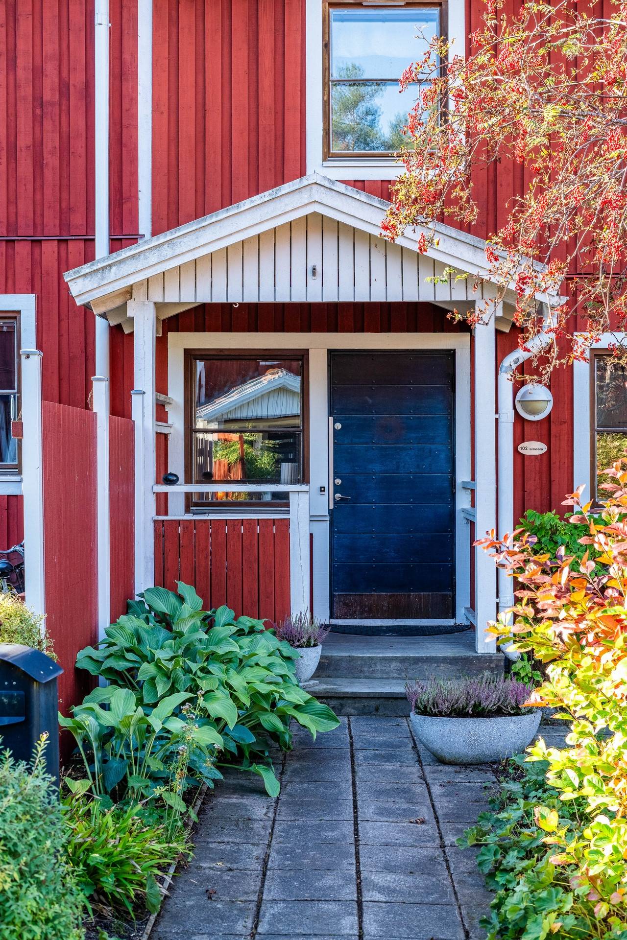 6 rum Radhus på Flogstavägen 102 Norra Skogen Uppsala kommun - bild 9
