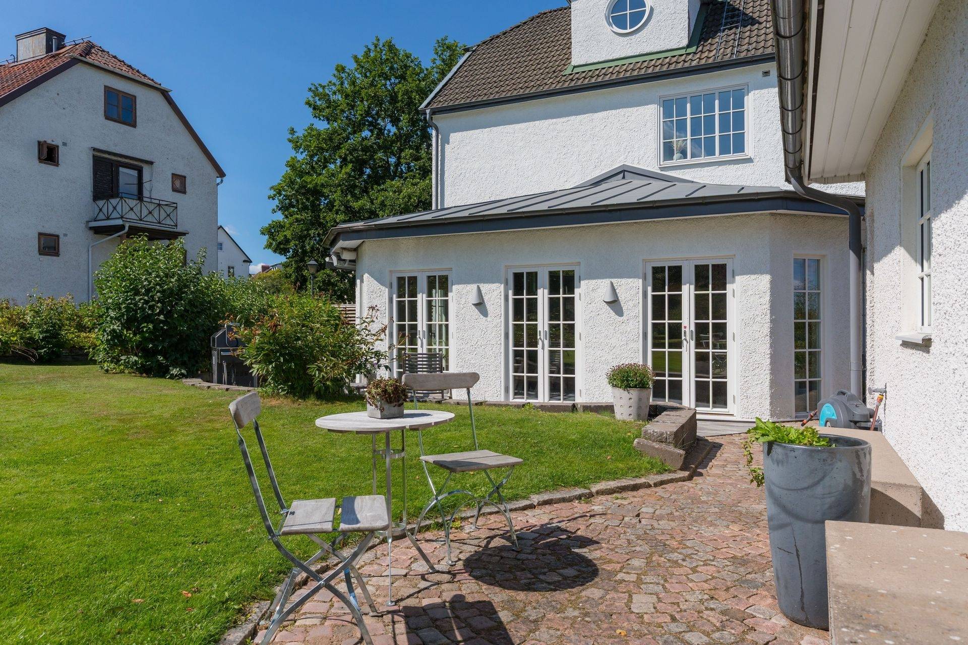 8 rum Villa på Roseniigatan 11 Borås Borås kommun - bild 2