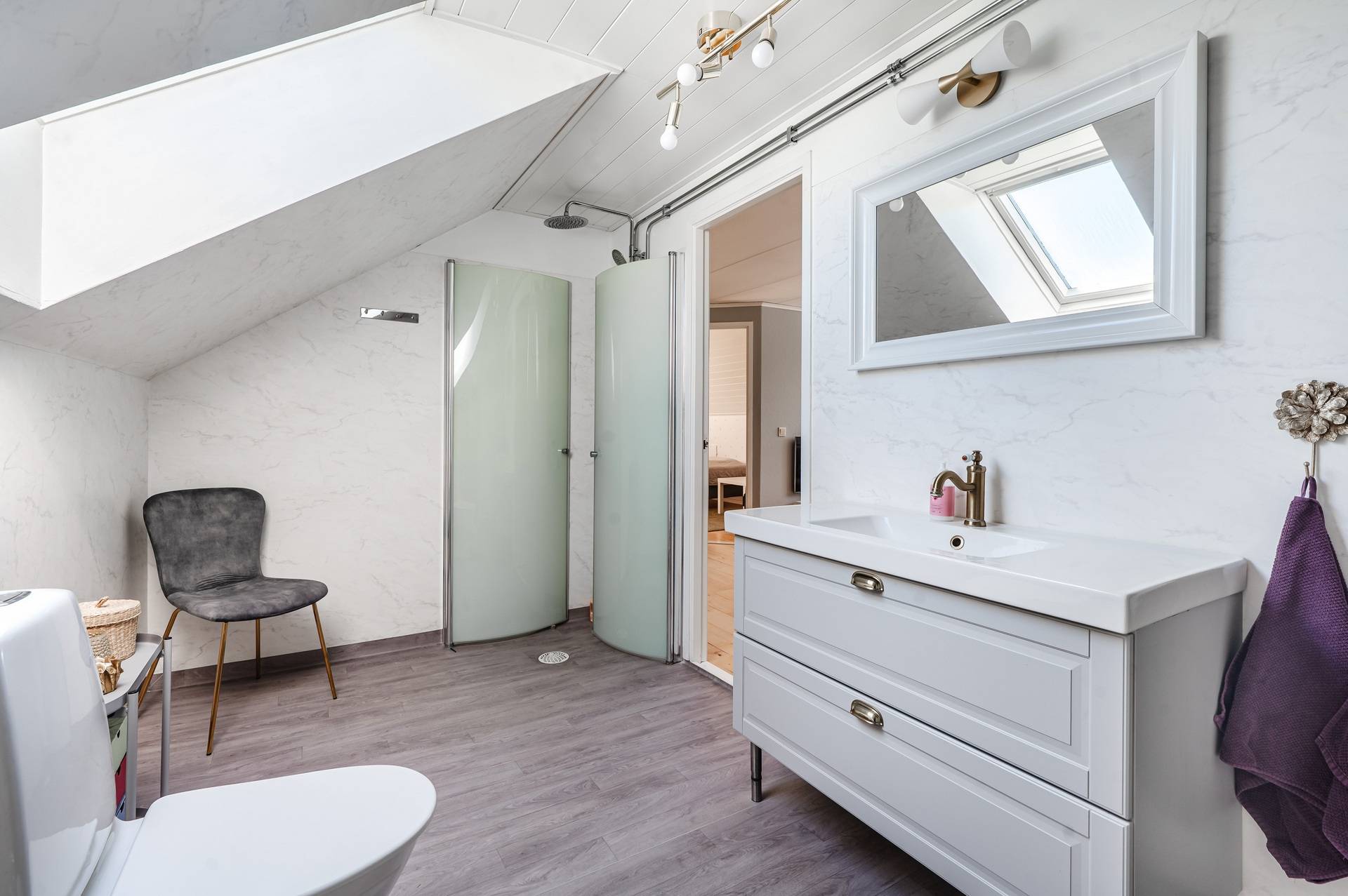 7 rum Villa på Kullenvägen 12 Kullen Älvkarleby kommun - bild 49