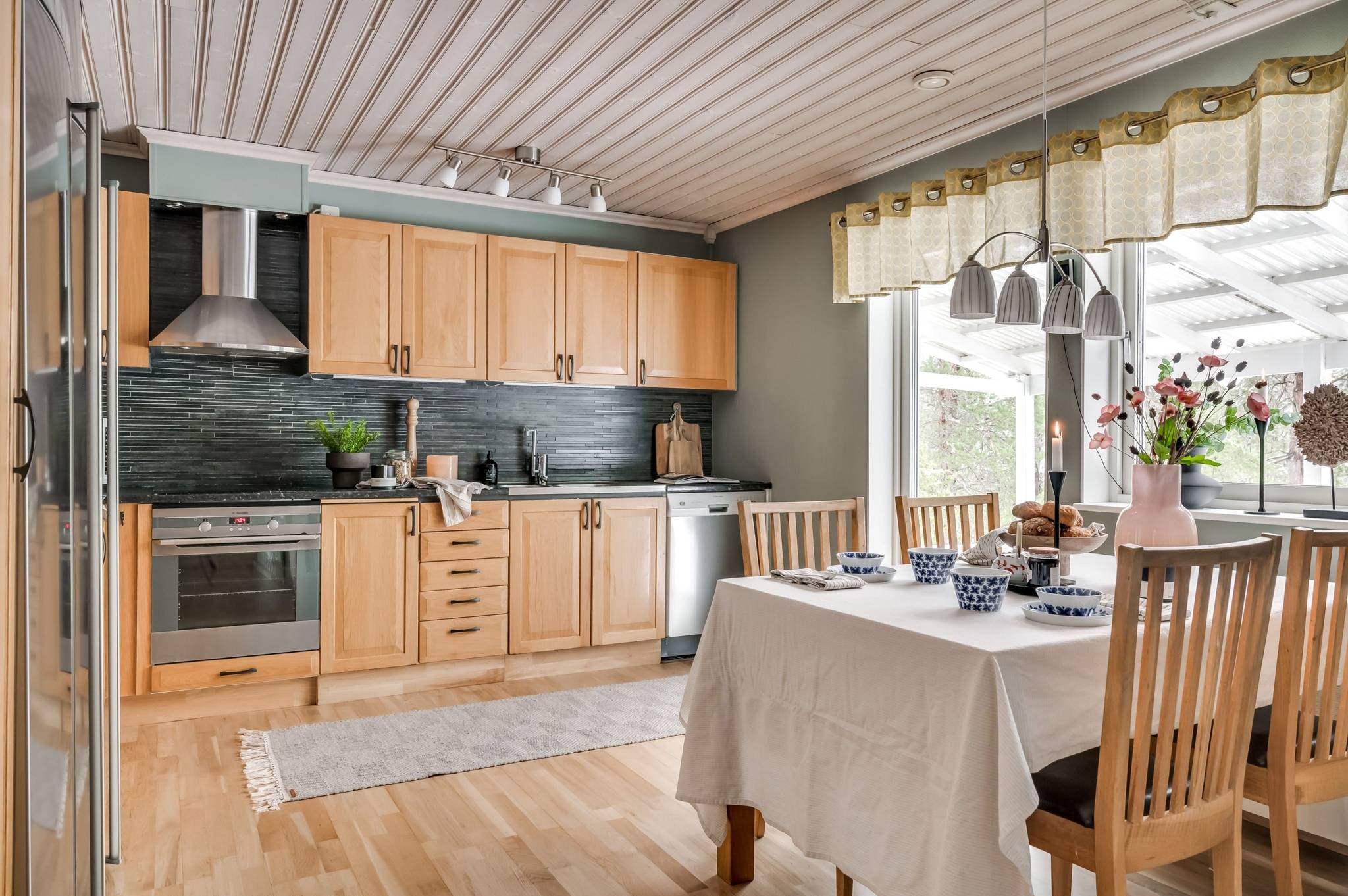 6 rum Villa på Hambovägen 15 Hälltorp Hammarö kommun - bild 19