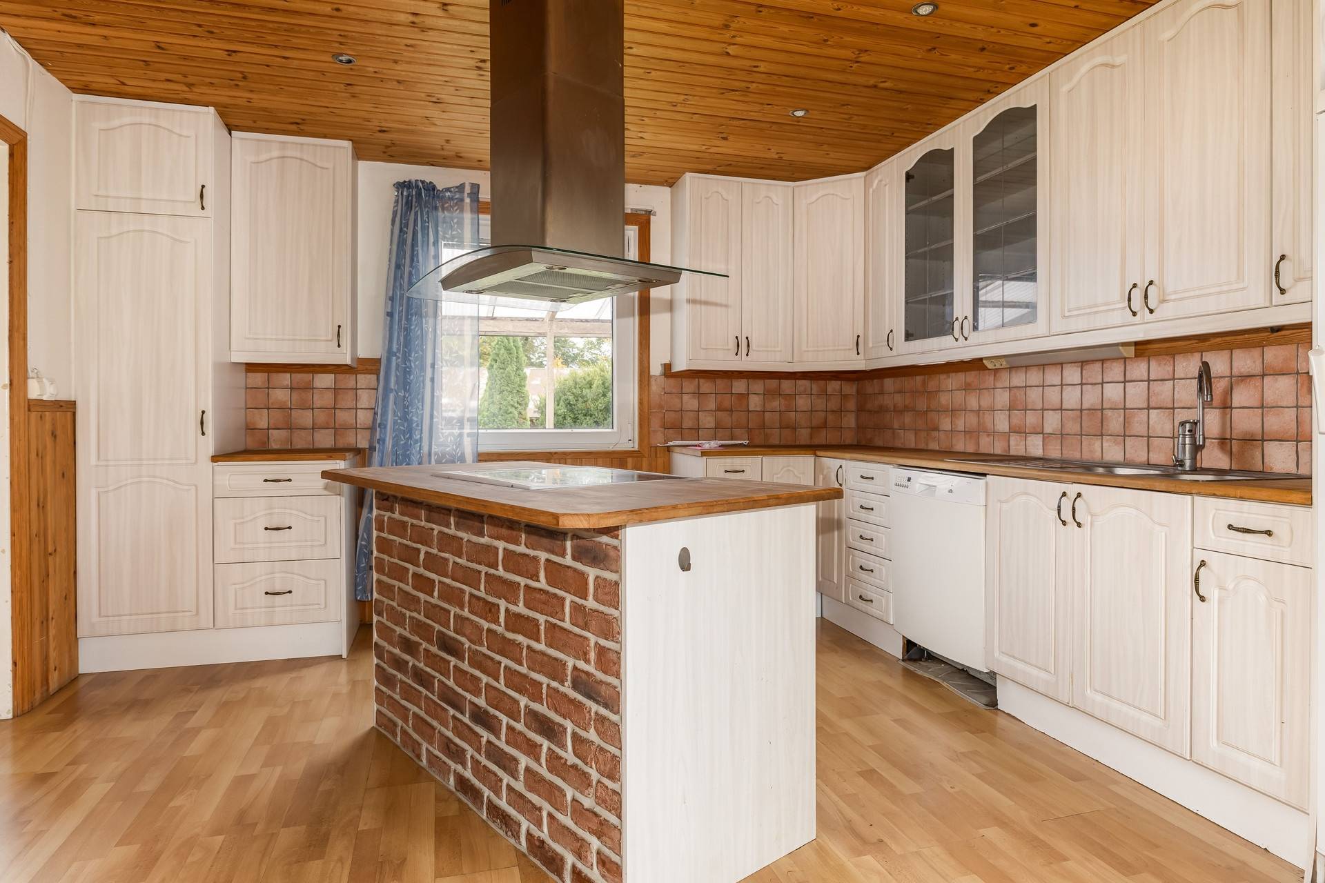 4 rum Villa på Nya Ågatan 19 Smedjebackens kommun - bild 9