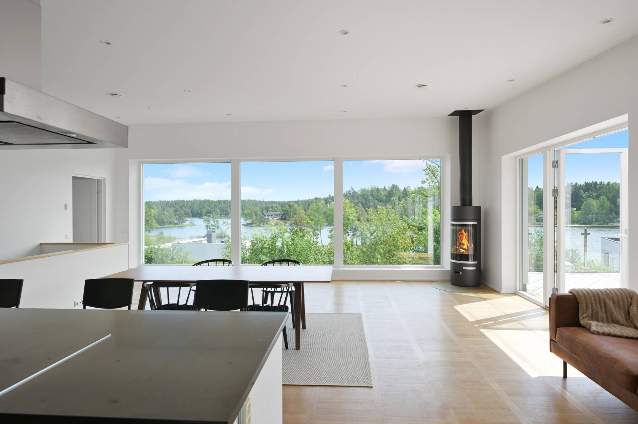 180 m² Villa på Långsjövägen 65A Trollbäcken Tyresö kommun - bild 5